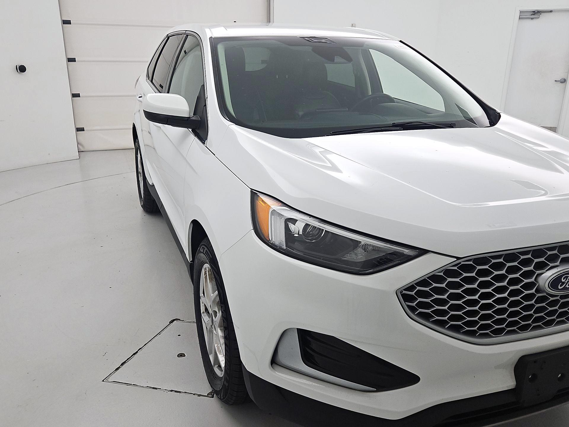 Thumbnail: 2024 Ford Edge - 1