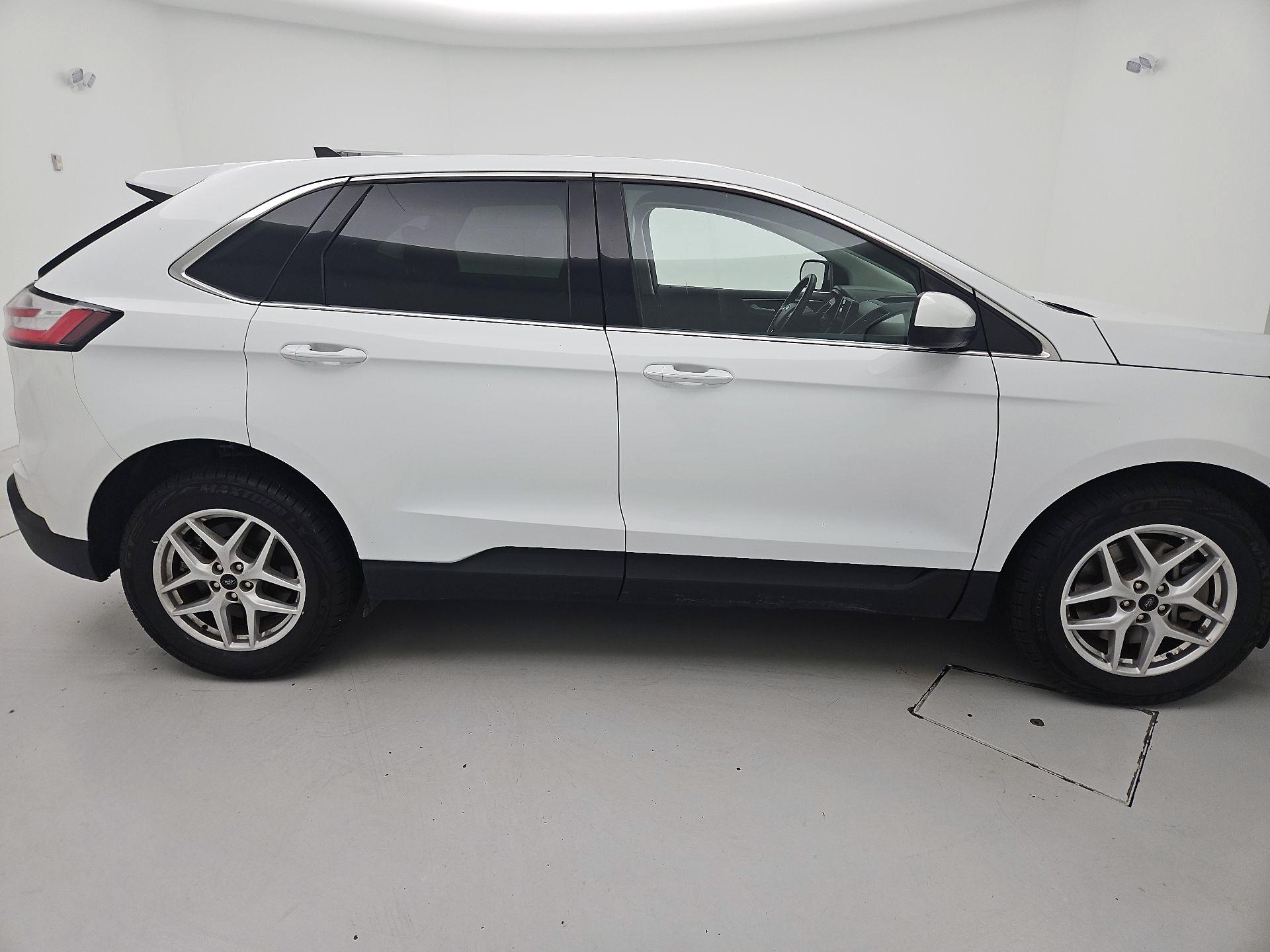 Thumbnail: 2024 Ford Edge - 4