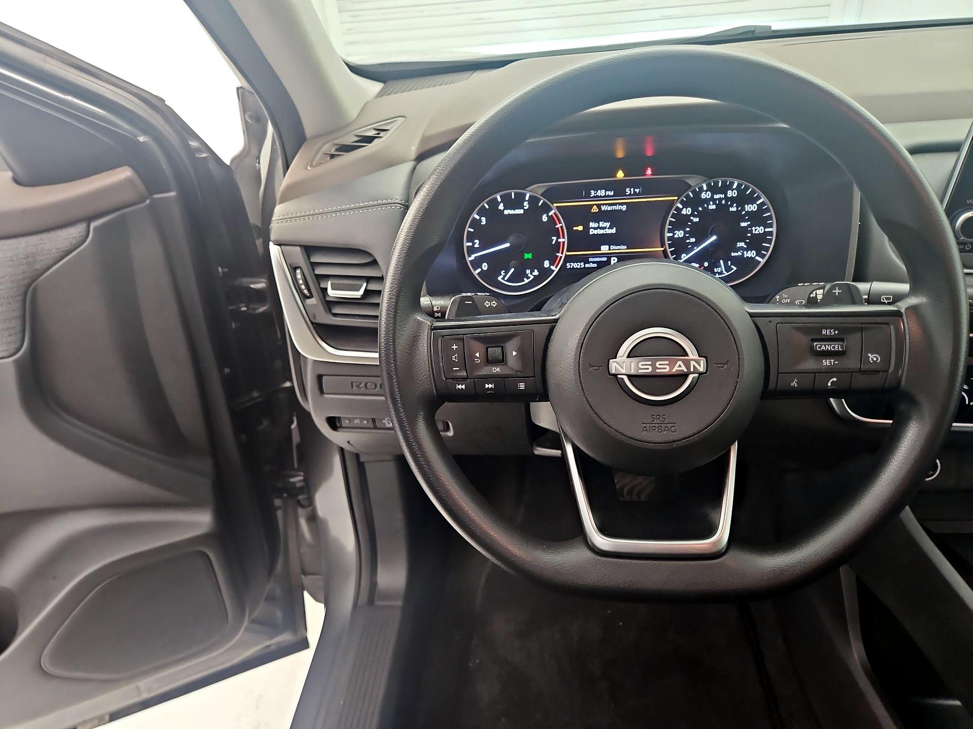 Thumbnail: 2023 Nissan Rogue - 10