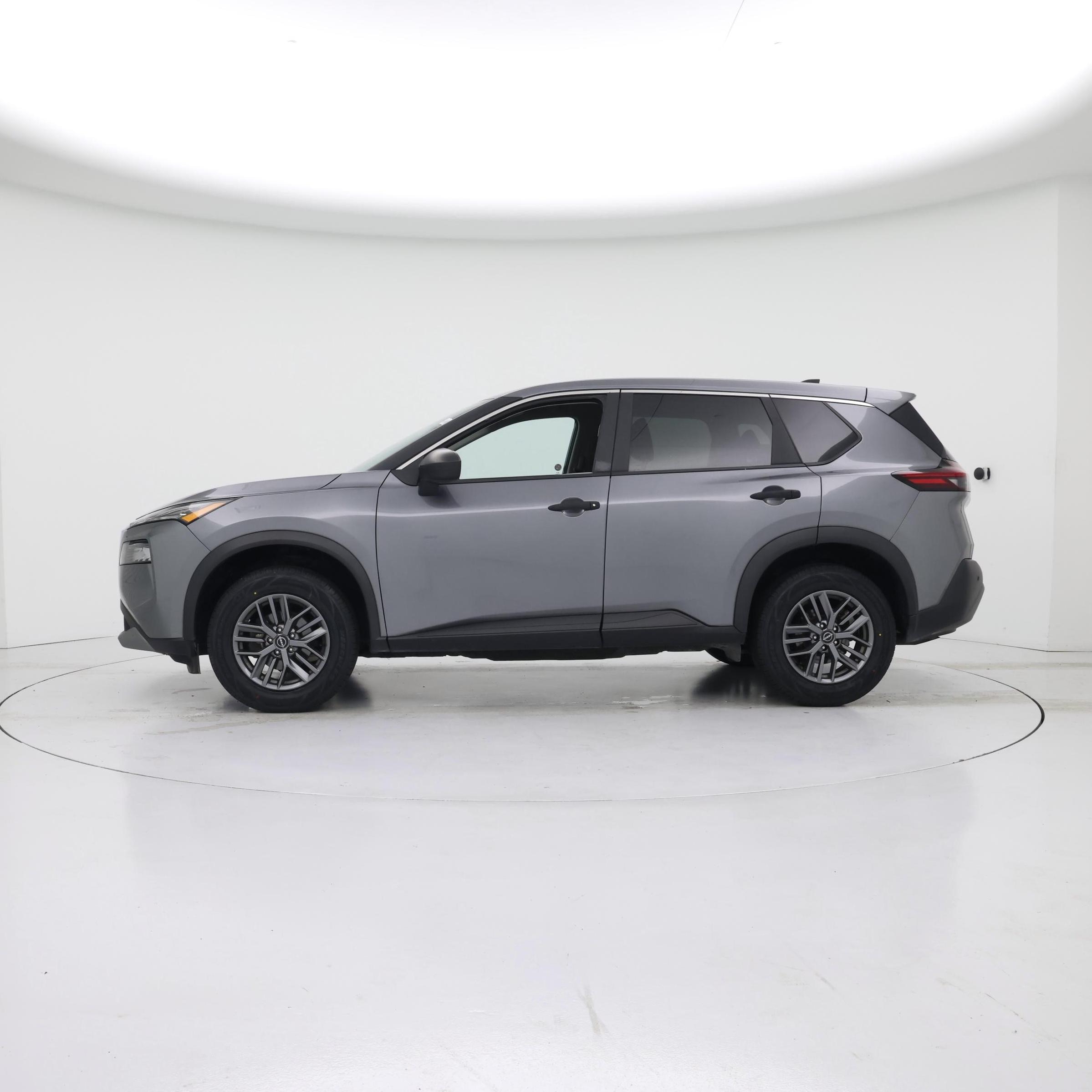 Thumbnail: 2023 Nissan Rogue - 3