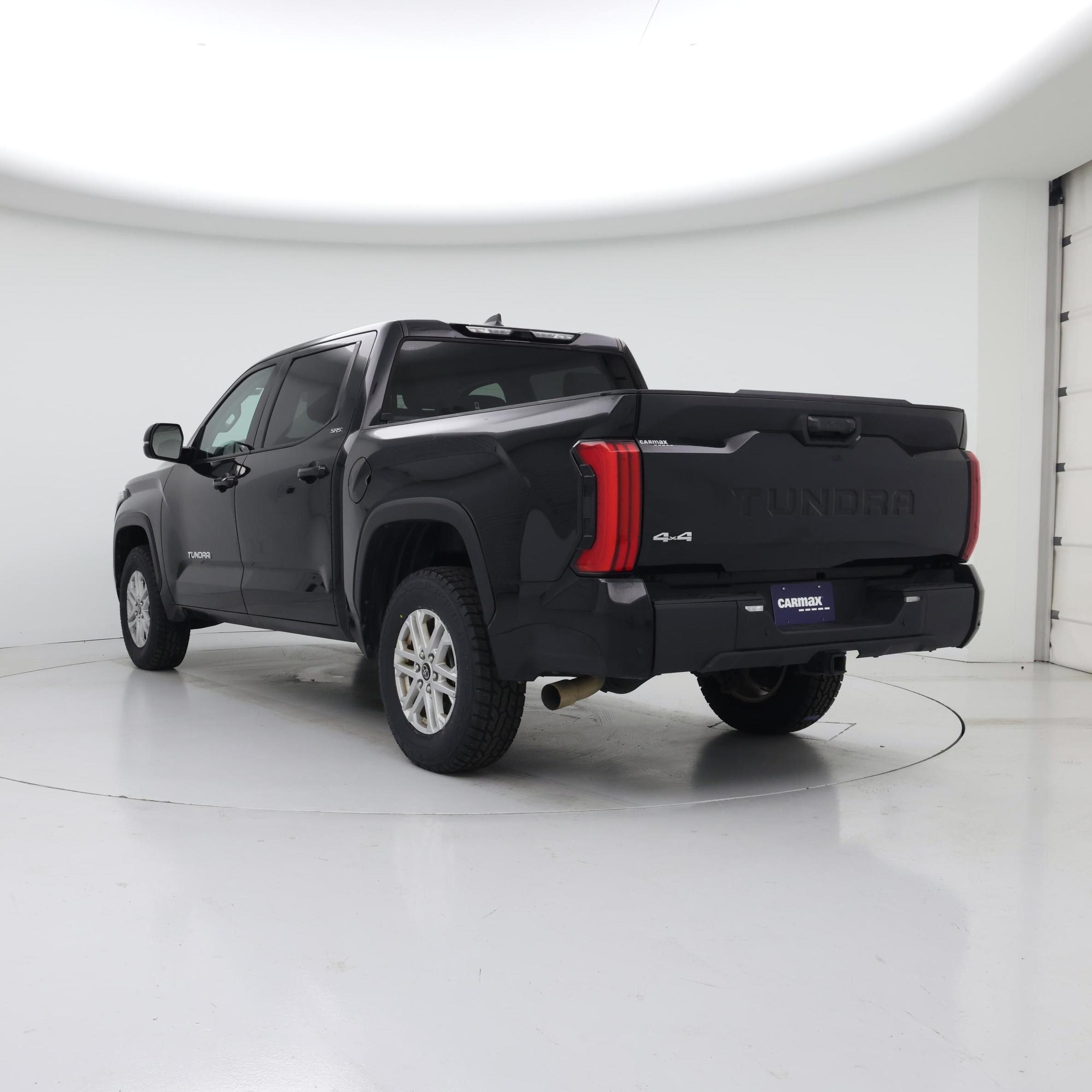 Thumbnail: 2024 Toyota Tundra - 2