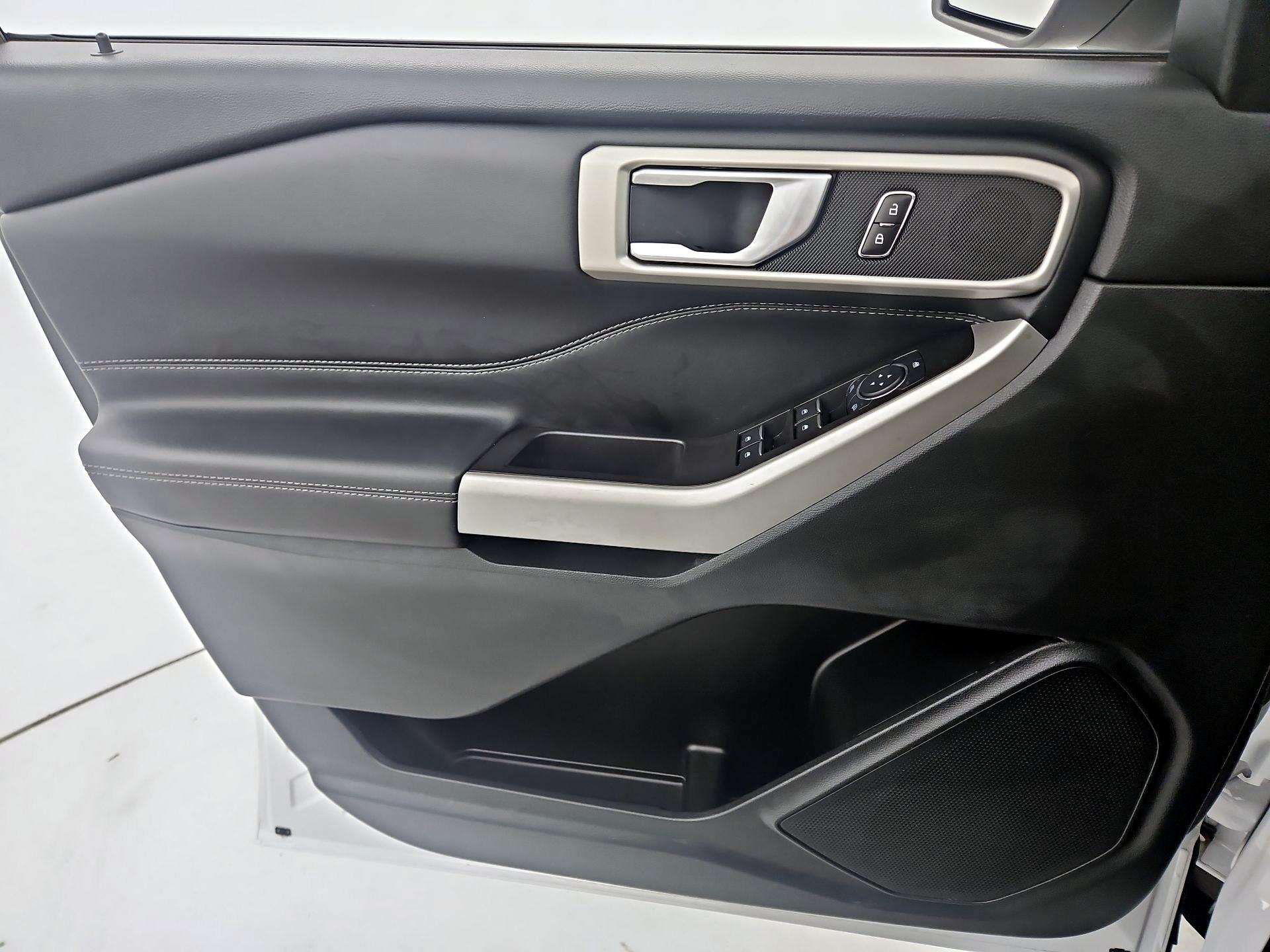 Thumbnail: 2023 Ford Explorer - 12