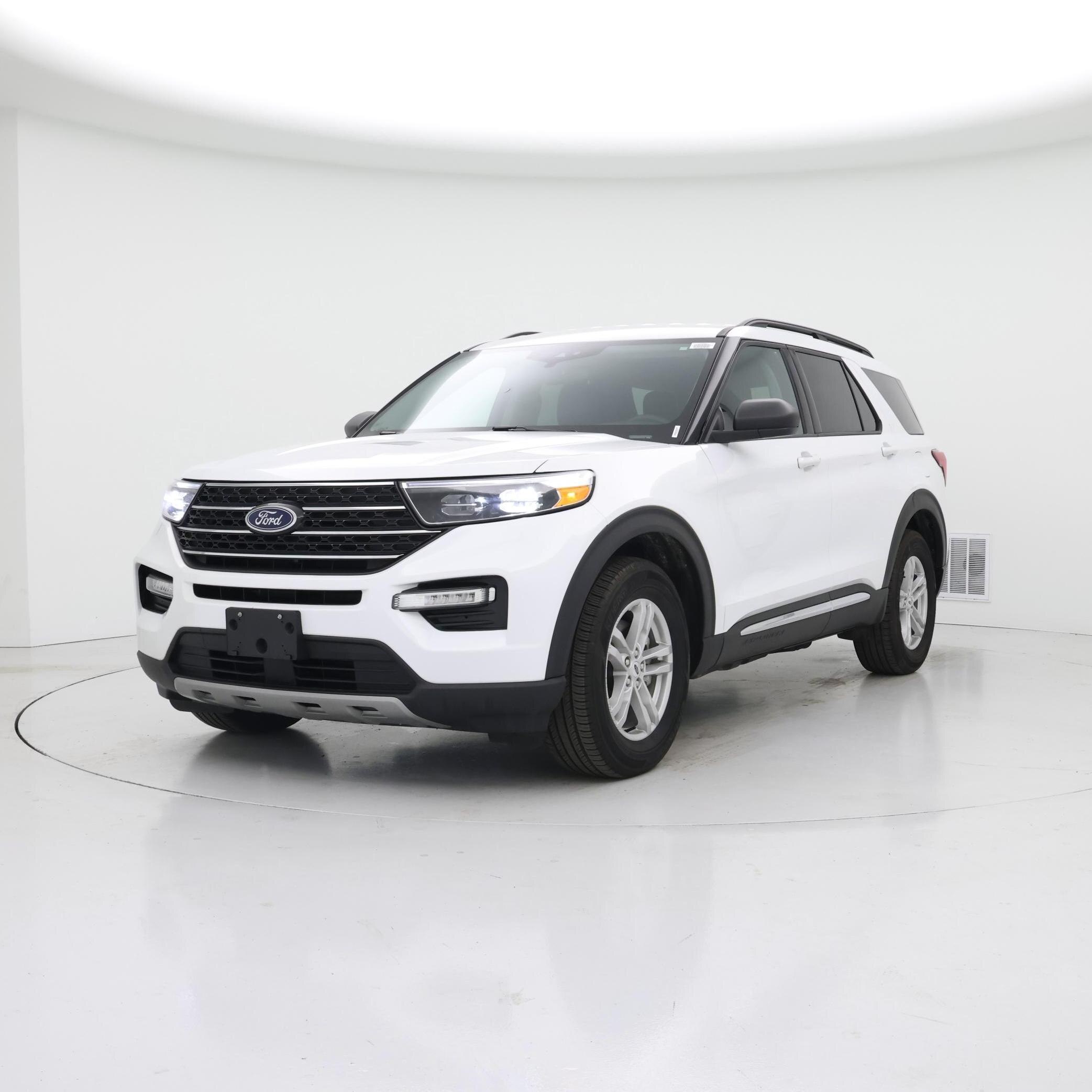 Thumbnail: 2023 Ford Explorer - 4