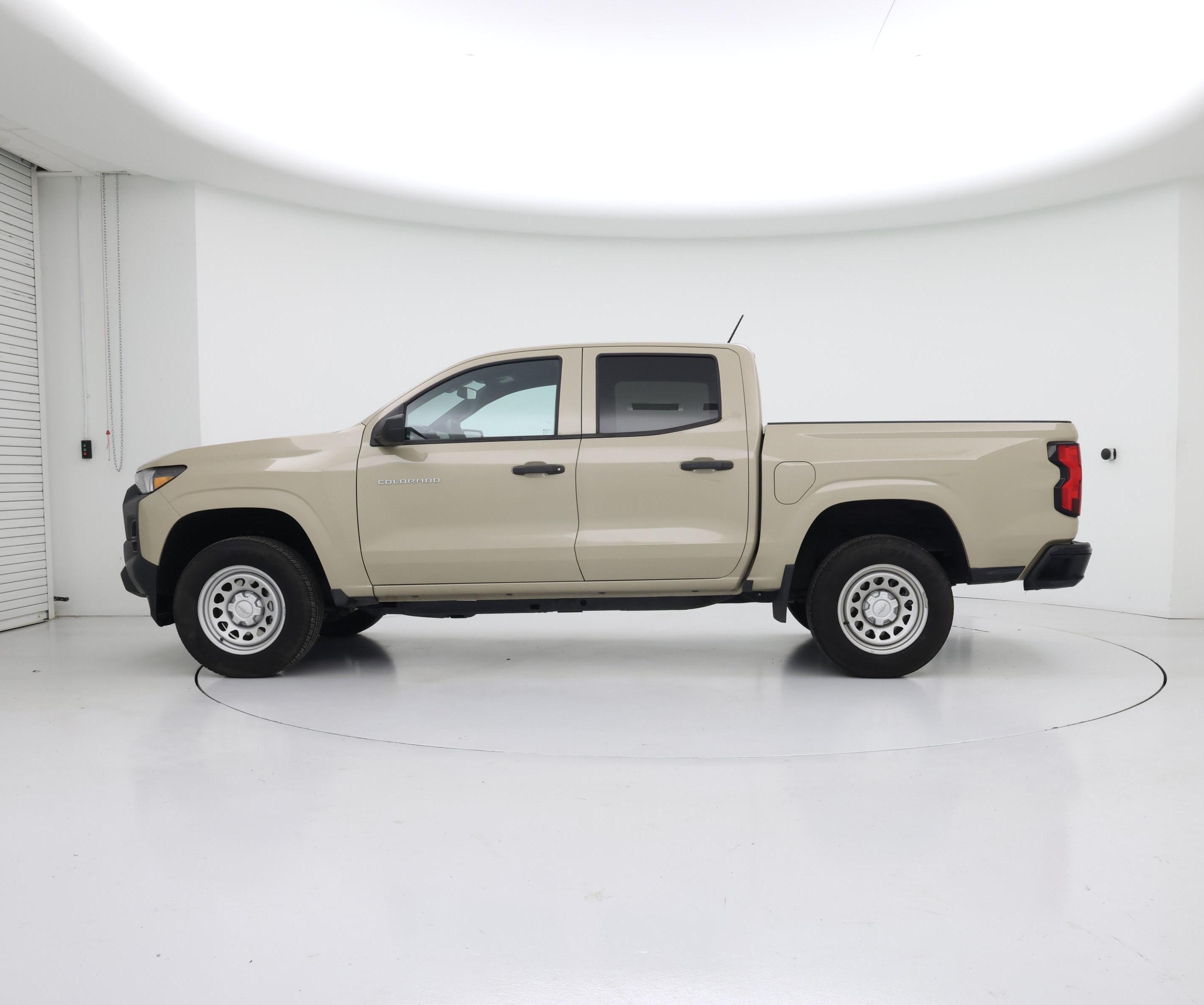 Thumbnail: 2024 Chevrolet Colorado - 3