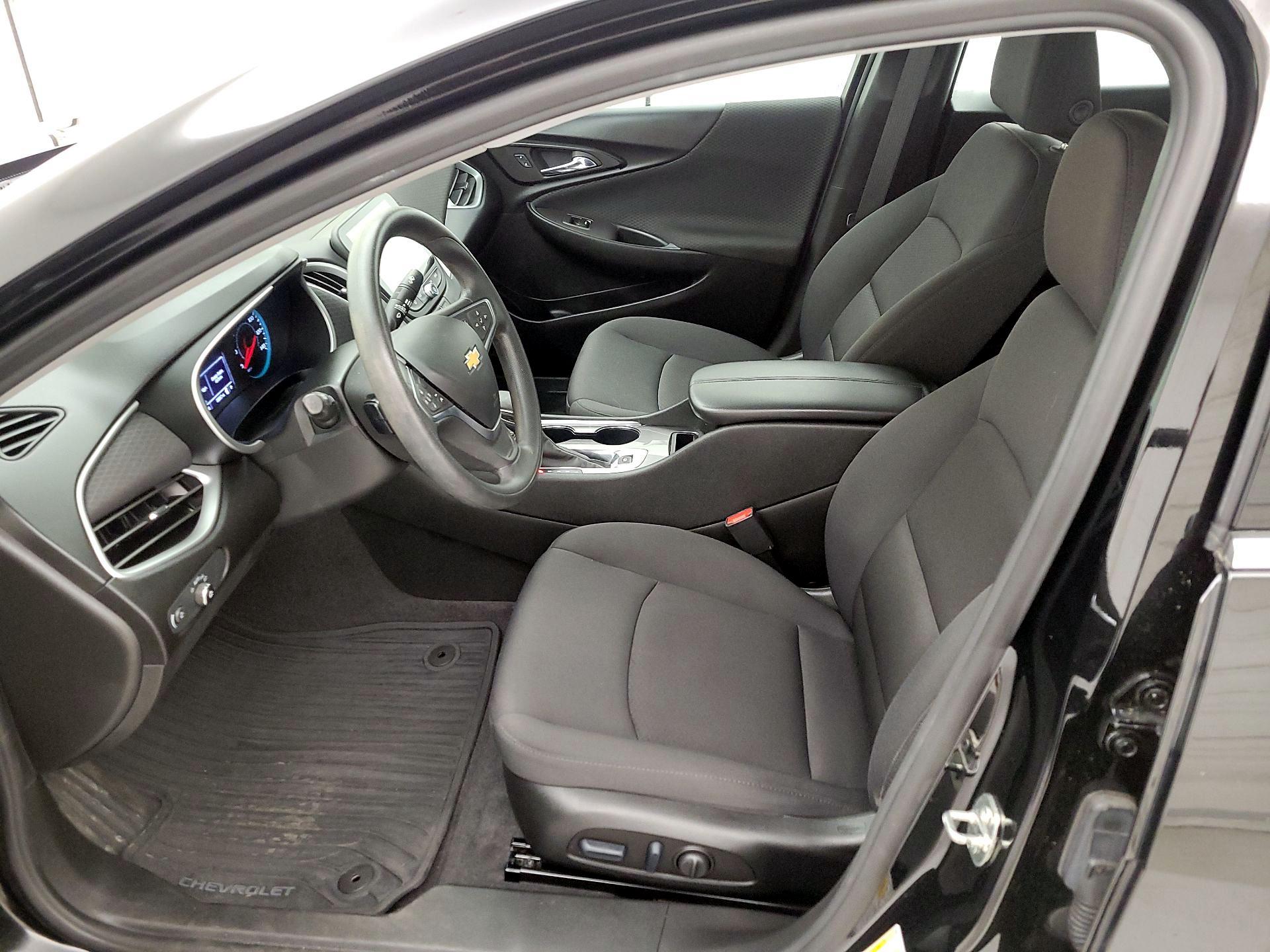 Thumbnail: 2023 Chevrolet Malibu - 11