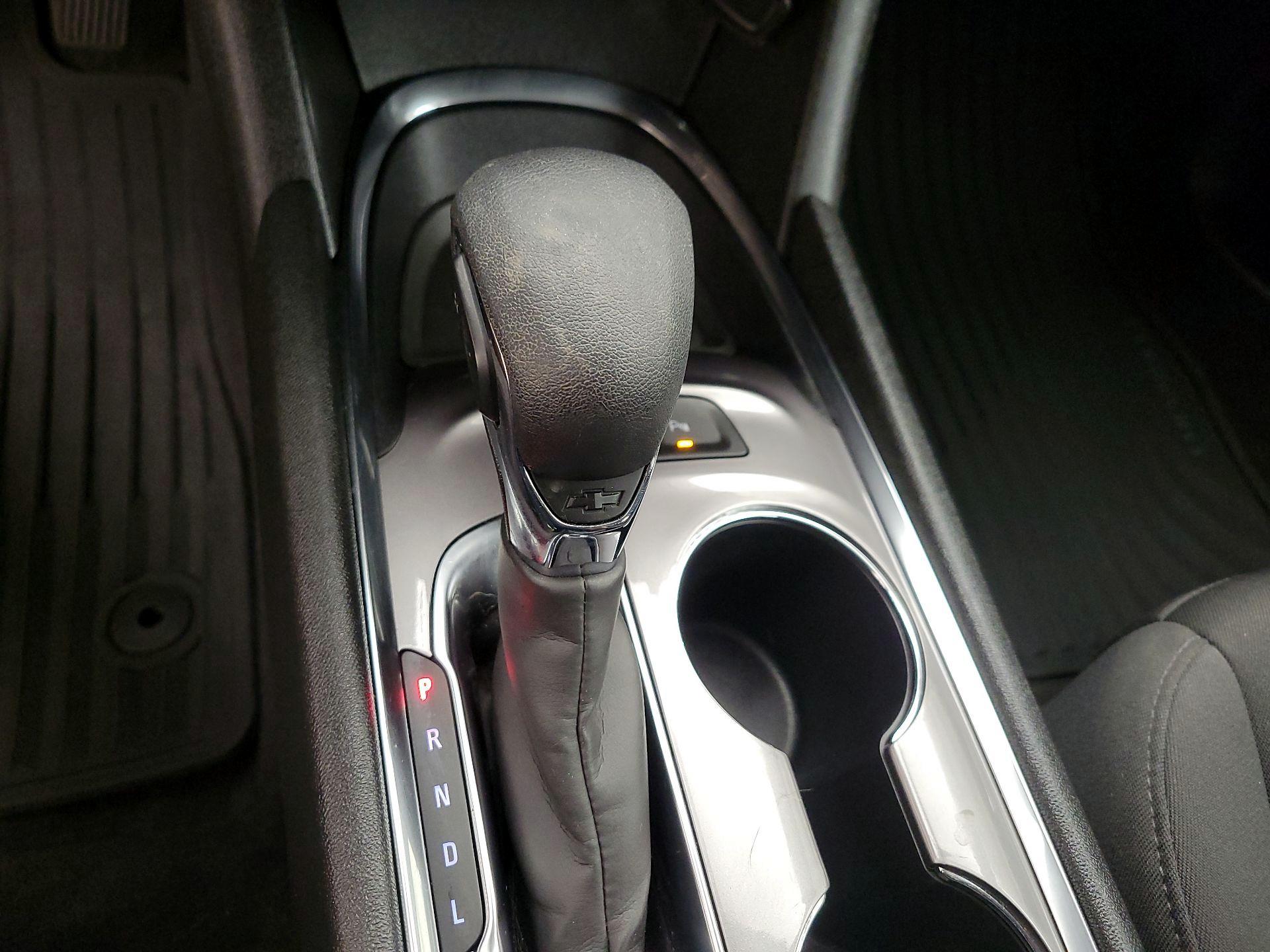 Thumbnail: 2023 Chevrolet Malibu - 15