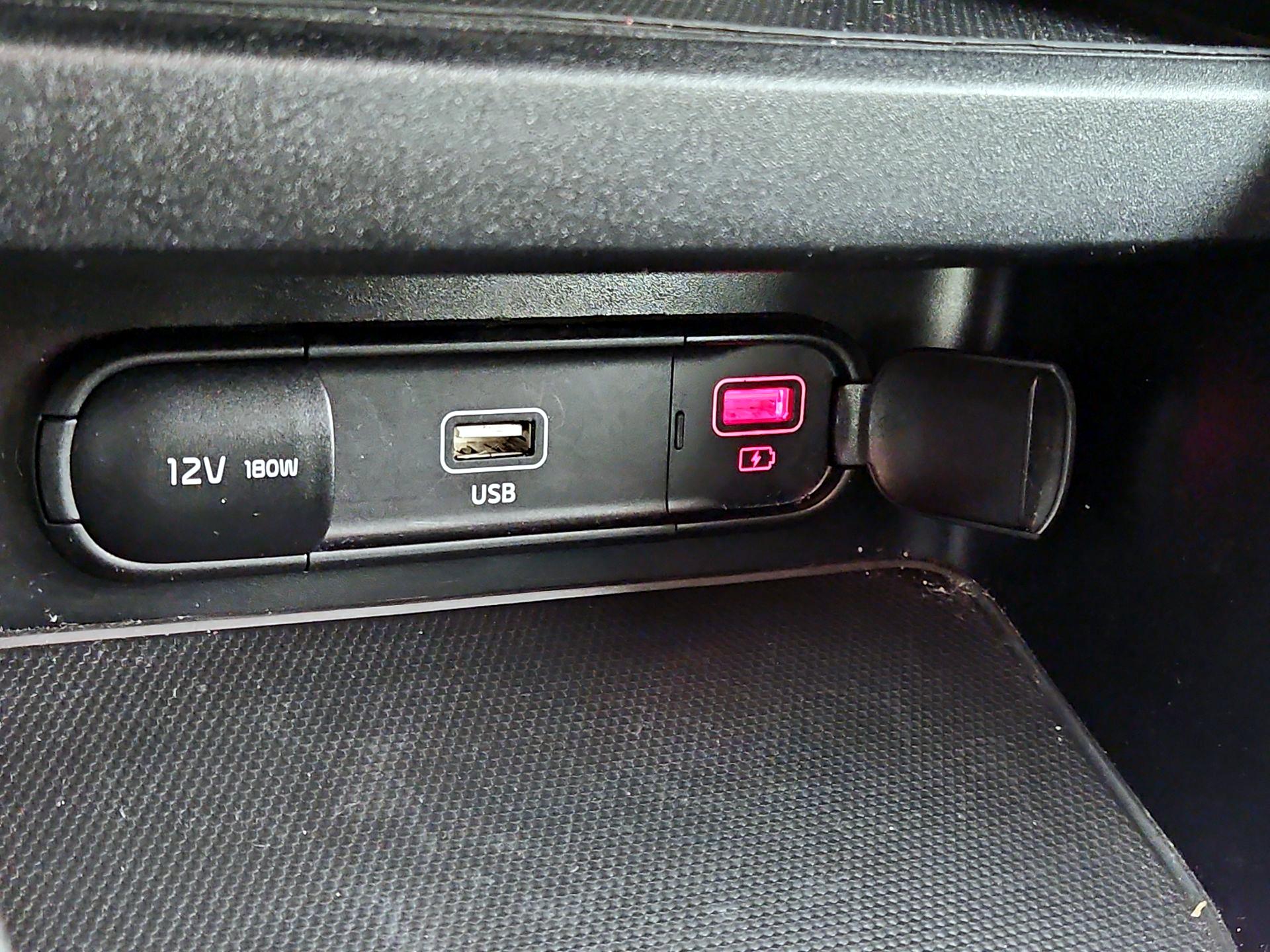 Thumbnail: 2024 Kia Forte - 18