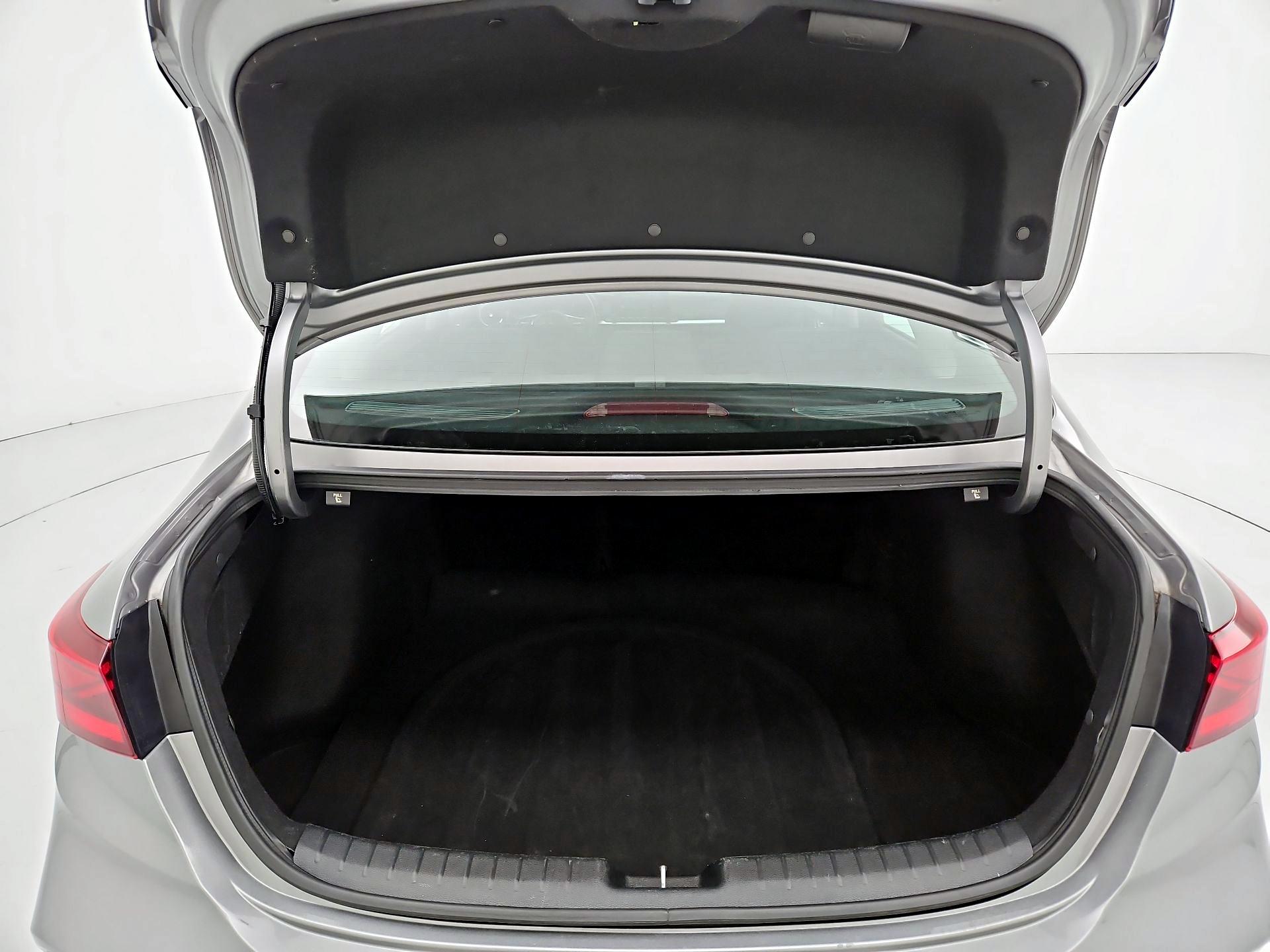 Thumbnail: 2024 Kia Forte - 20