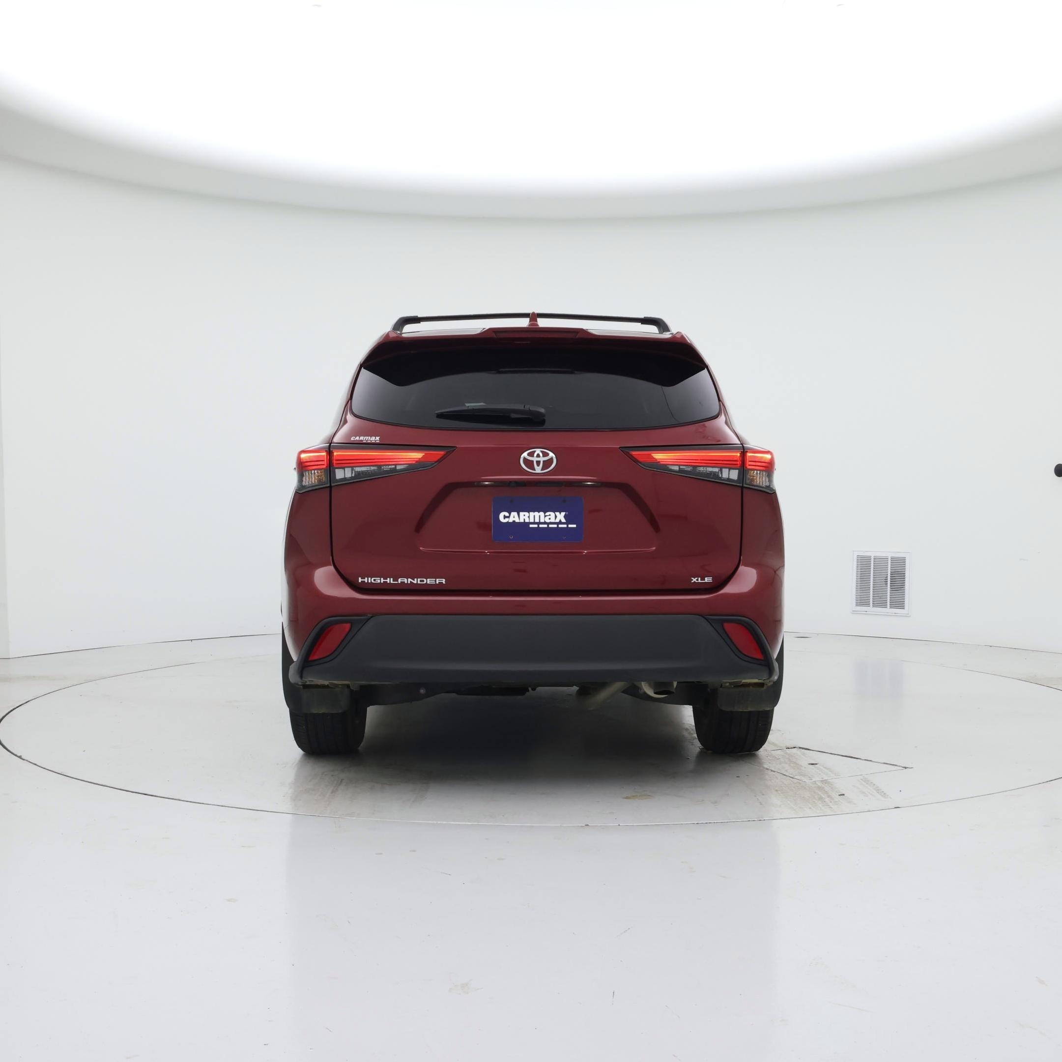 Thumbnail: 2023 Toyota Highlander - 6