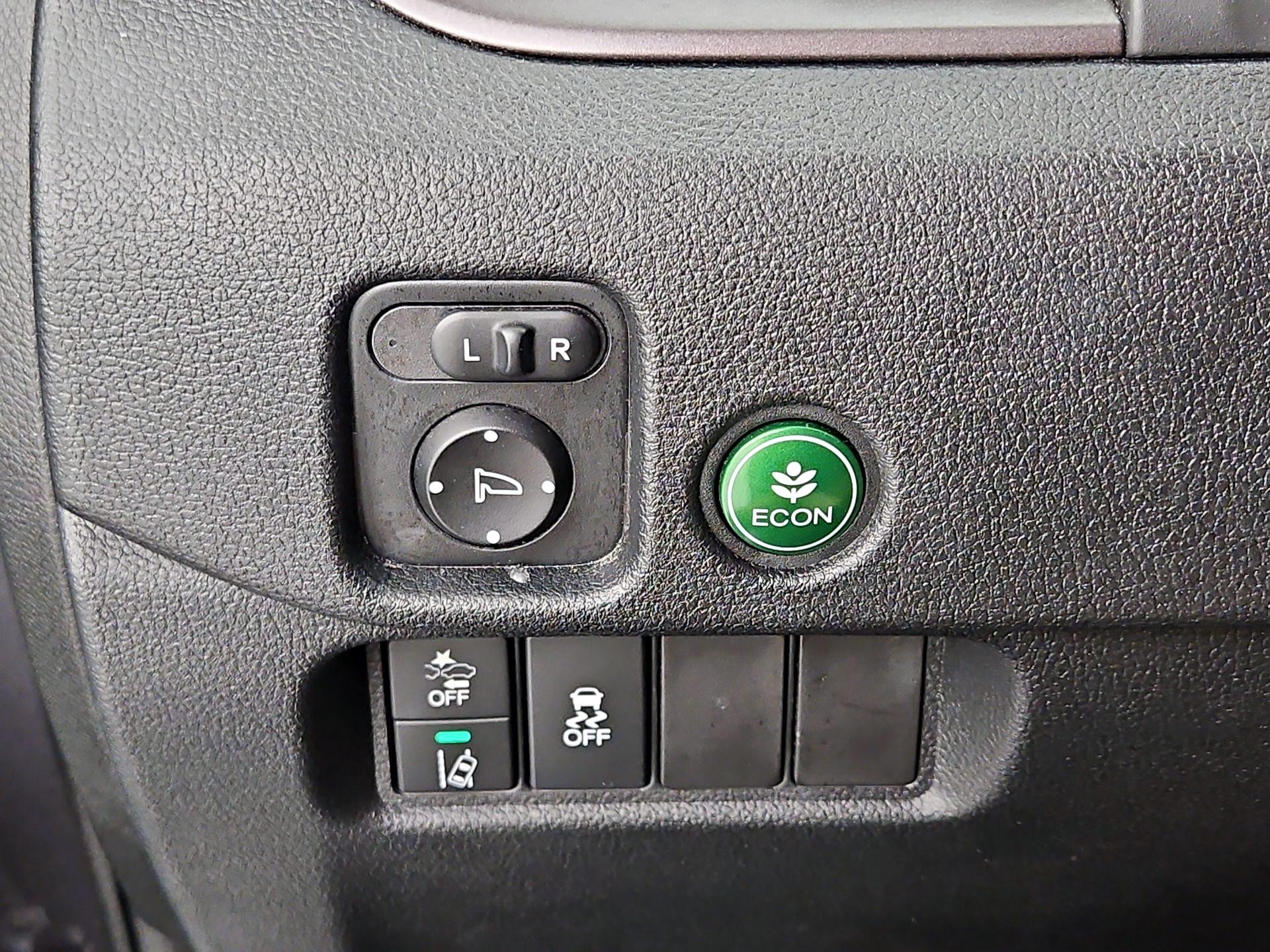 Thumbnail: 2021 Honda Pilot - 13