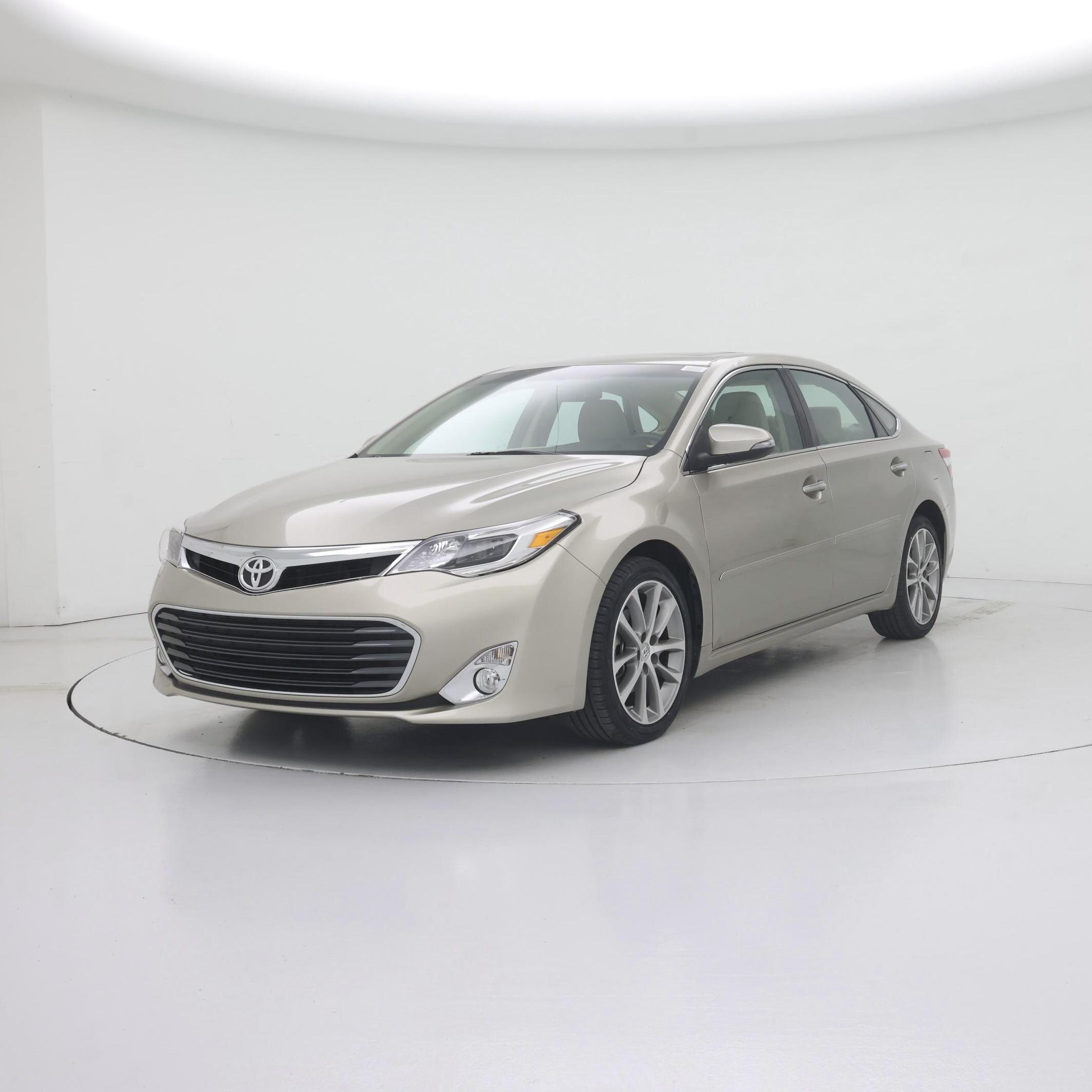 Thumbnail: 2015 Toyota Avalon - 4