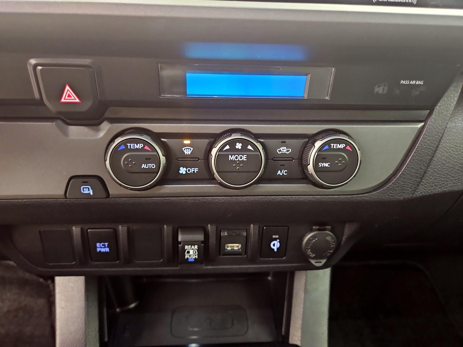 Thumbnail: 2021 Toyota Tacoma - 17