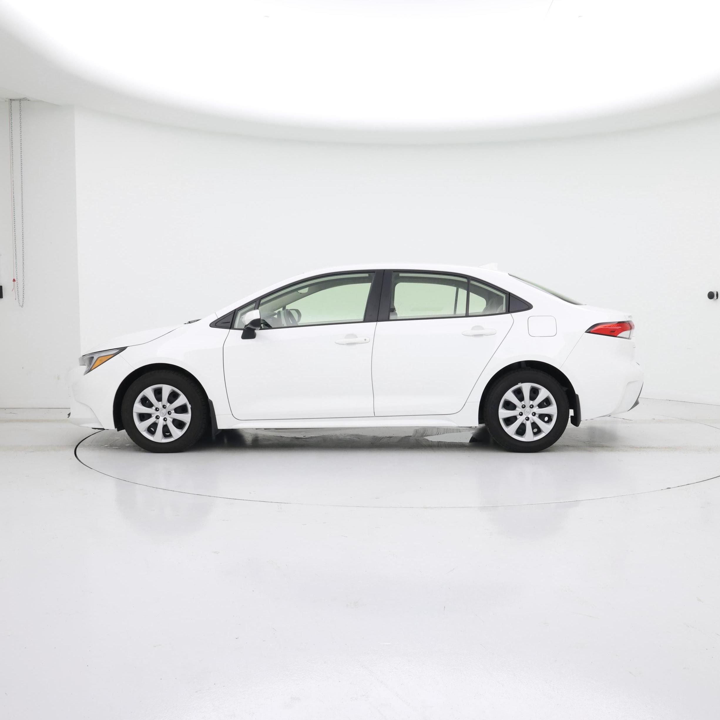 Thumbnail: 2025 Toyota Corolla - 3