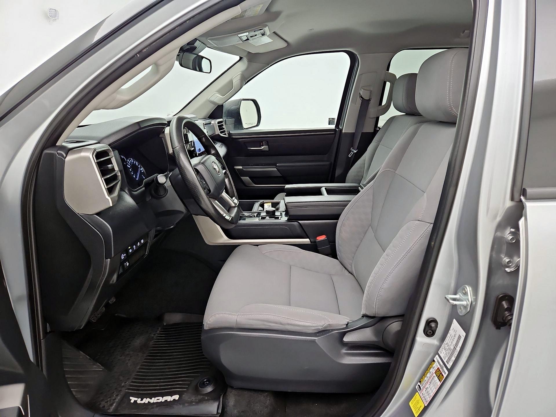 Thumbnail: 2023 Toyota Tundra - 11