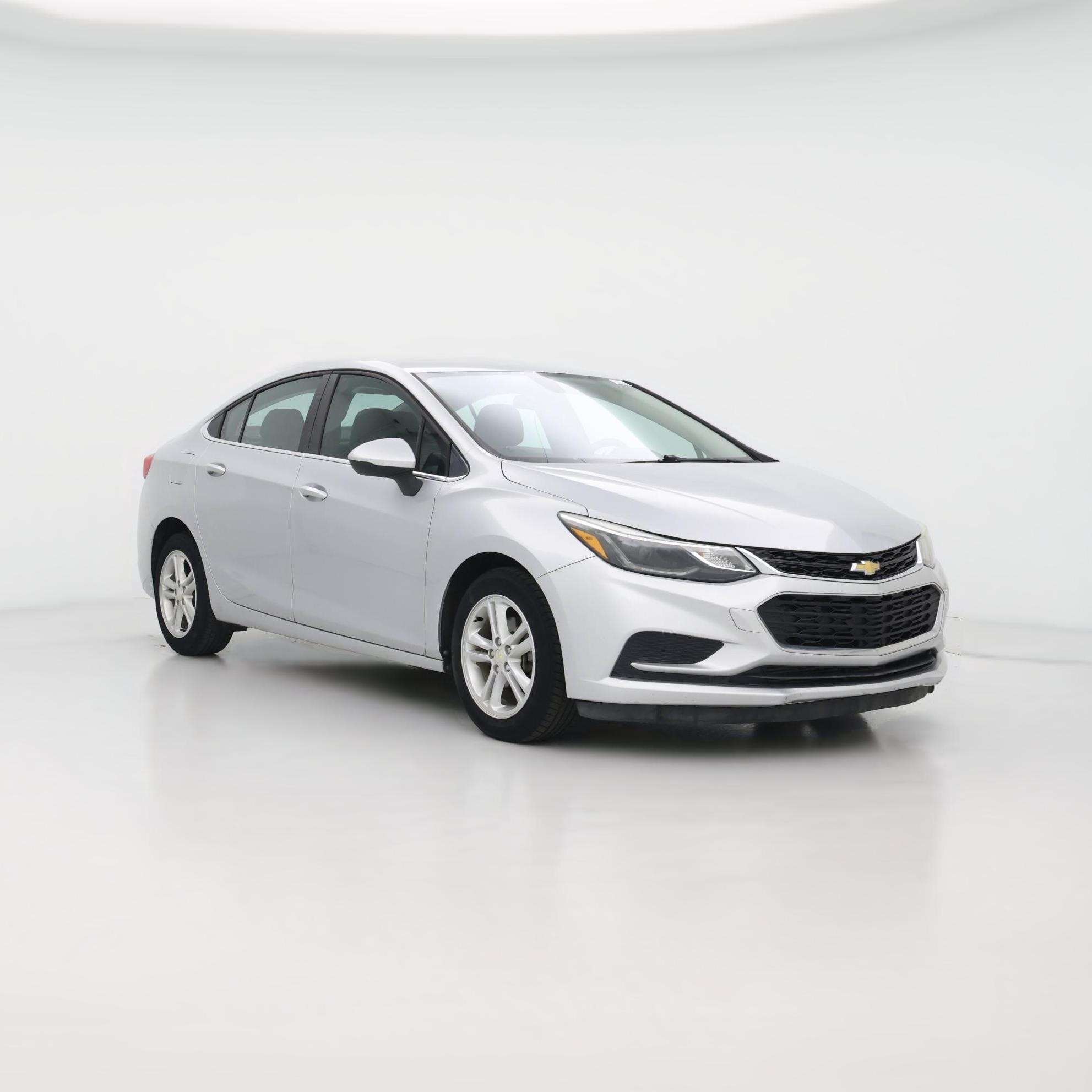 Thumbnail: 2017 Chevrolet Cruze - 1