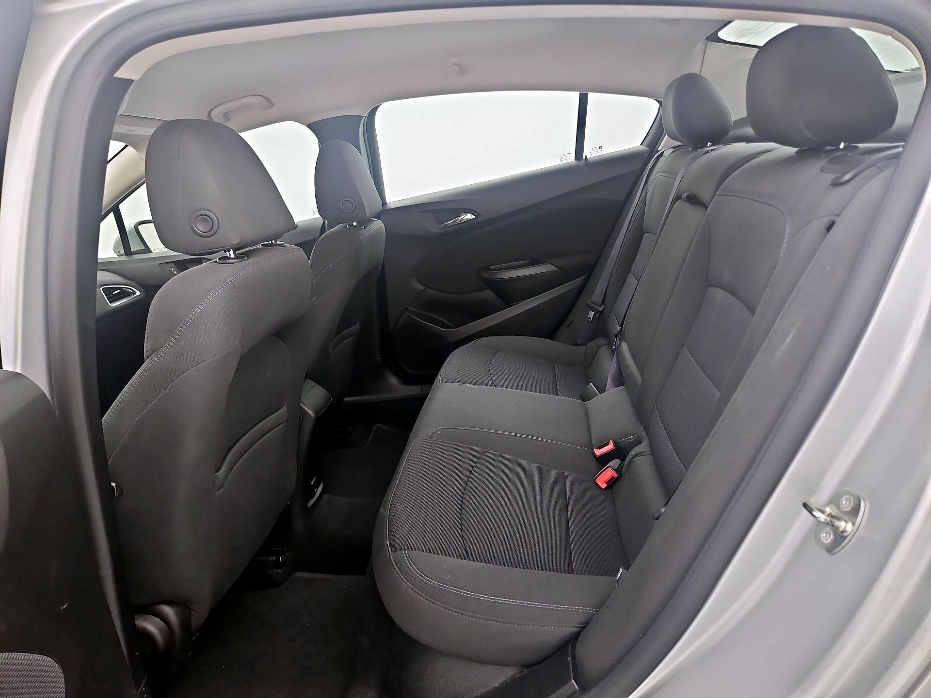 Thumbnail: 2017 Chevrolet Cruze - 18