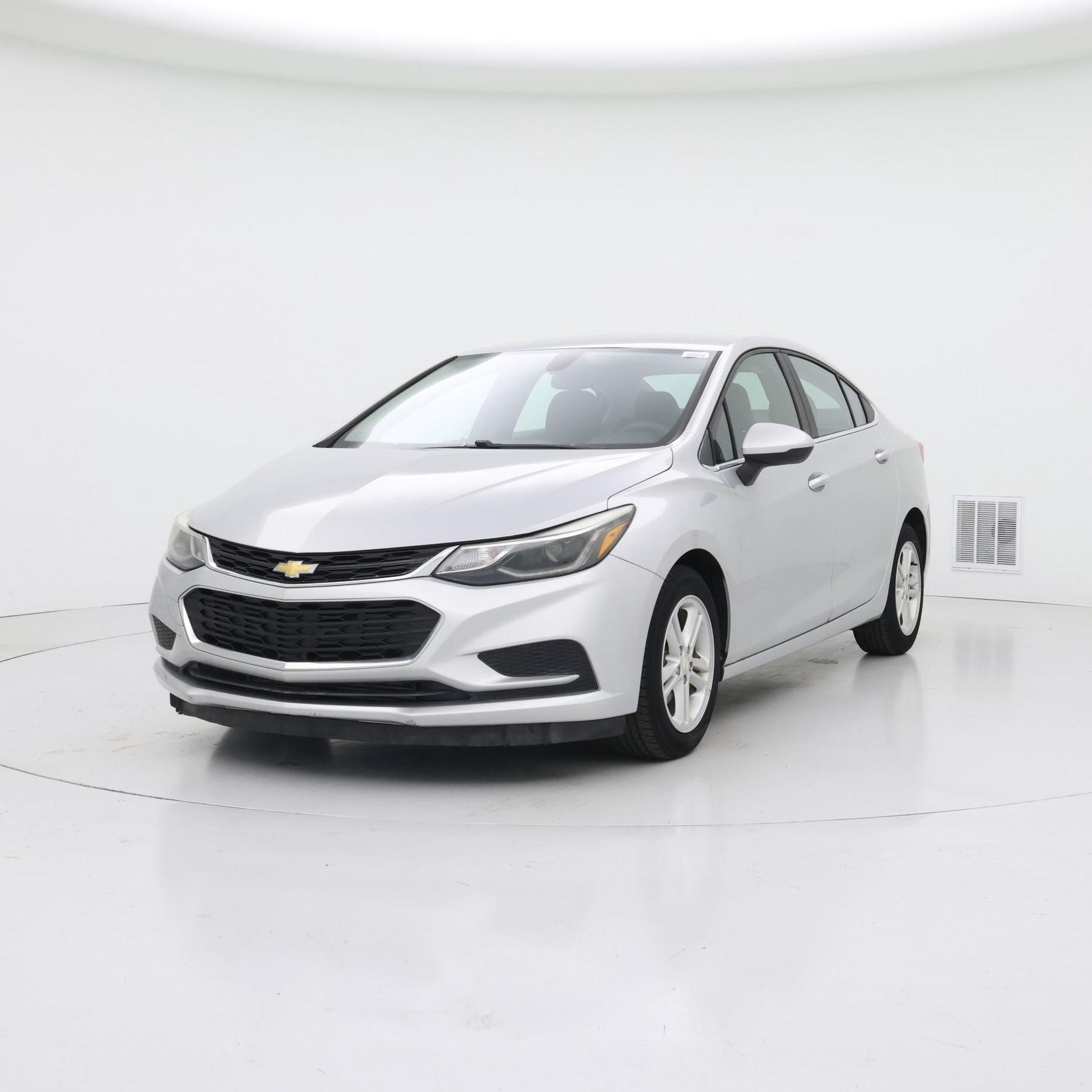 Thumbnail: 2017 Chevrolet Cruze - 4