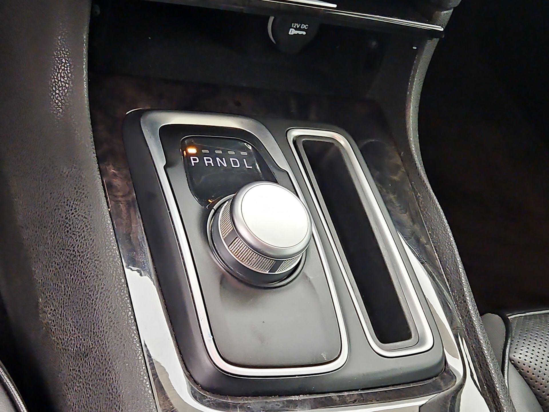 Thumbnail: 2018 Chrysler 300 - 18