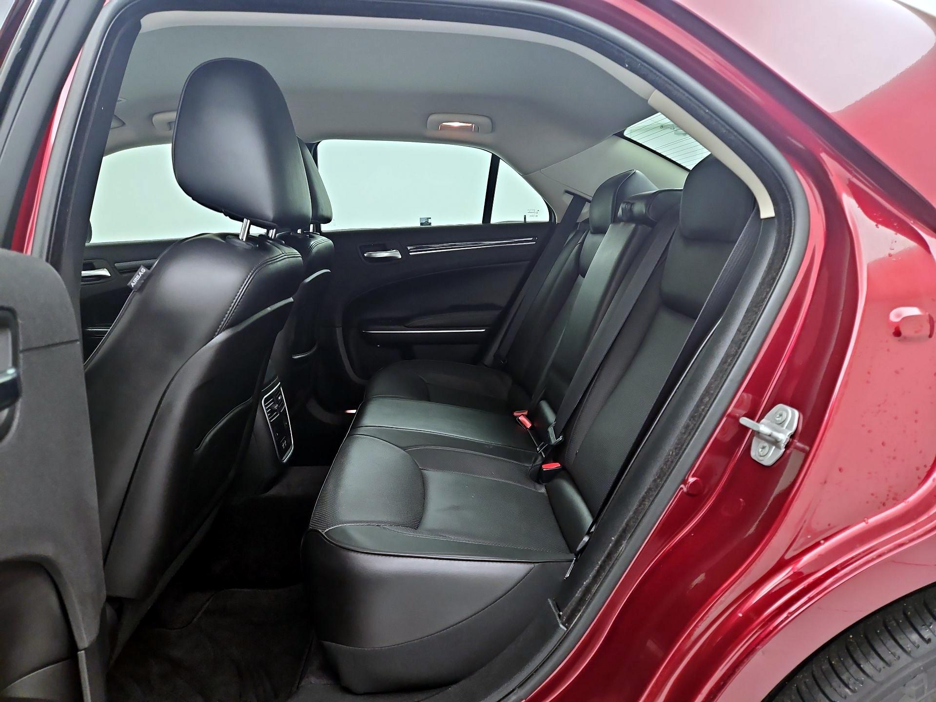 Thumbnail: 2018 Chrysler 300 - 20