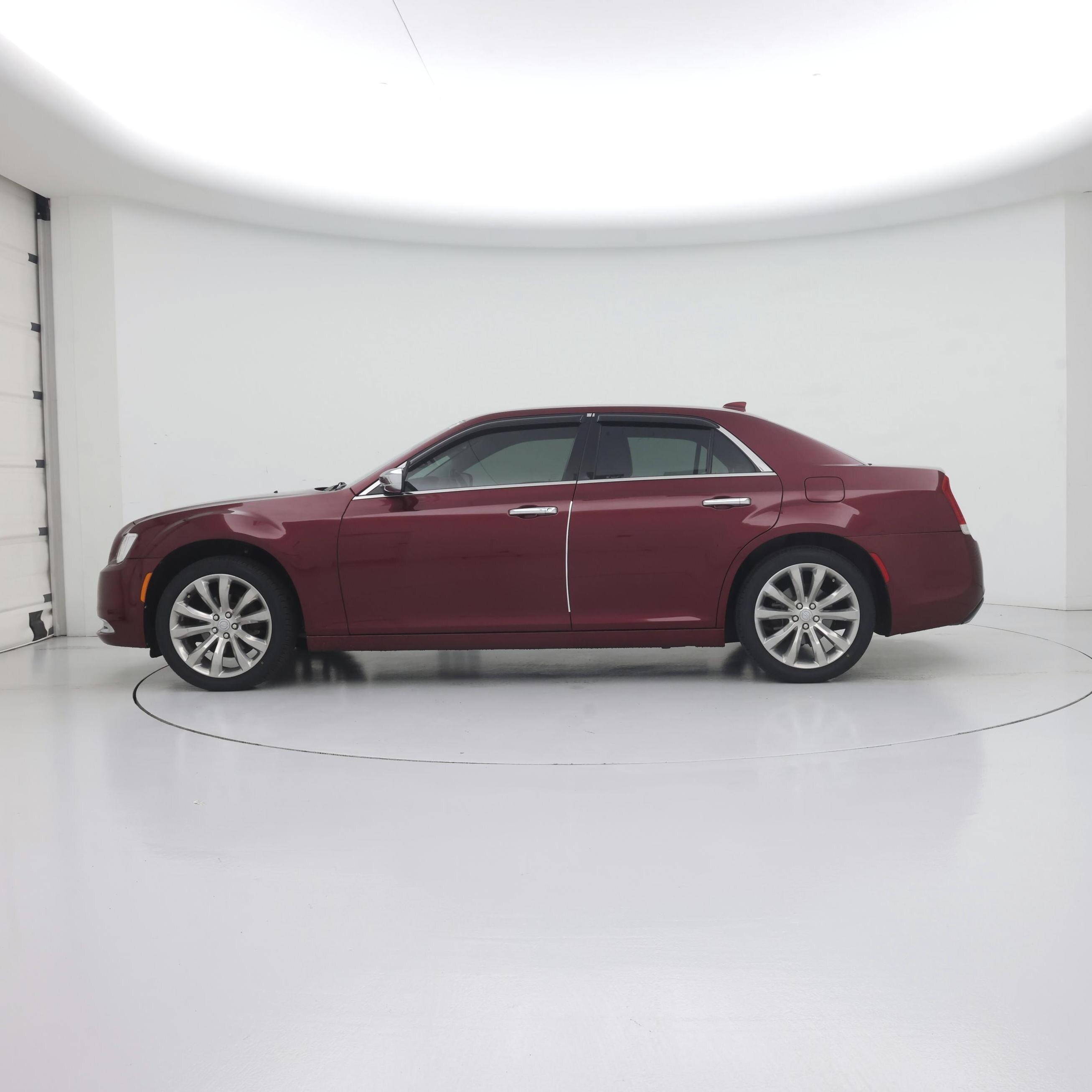 Thumbnail: 2018 Chrysler 300 - 3