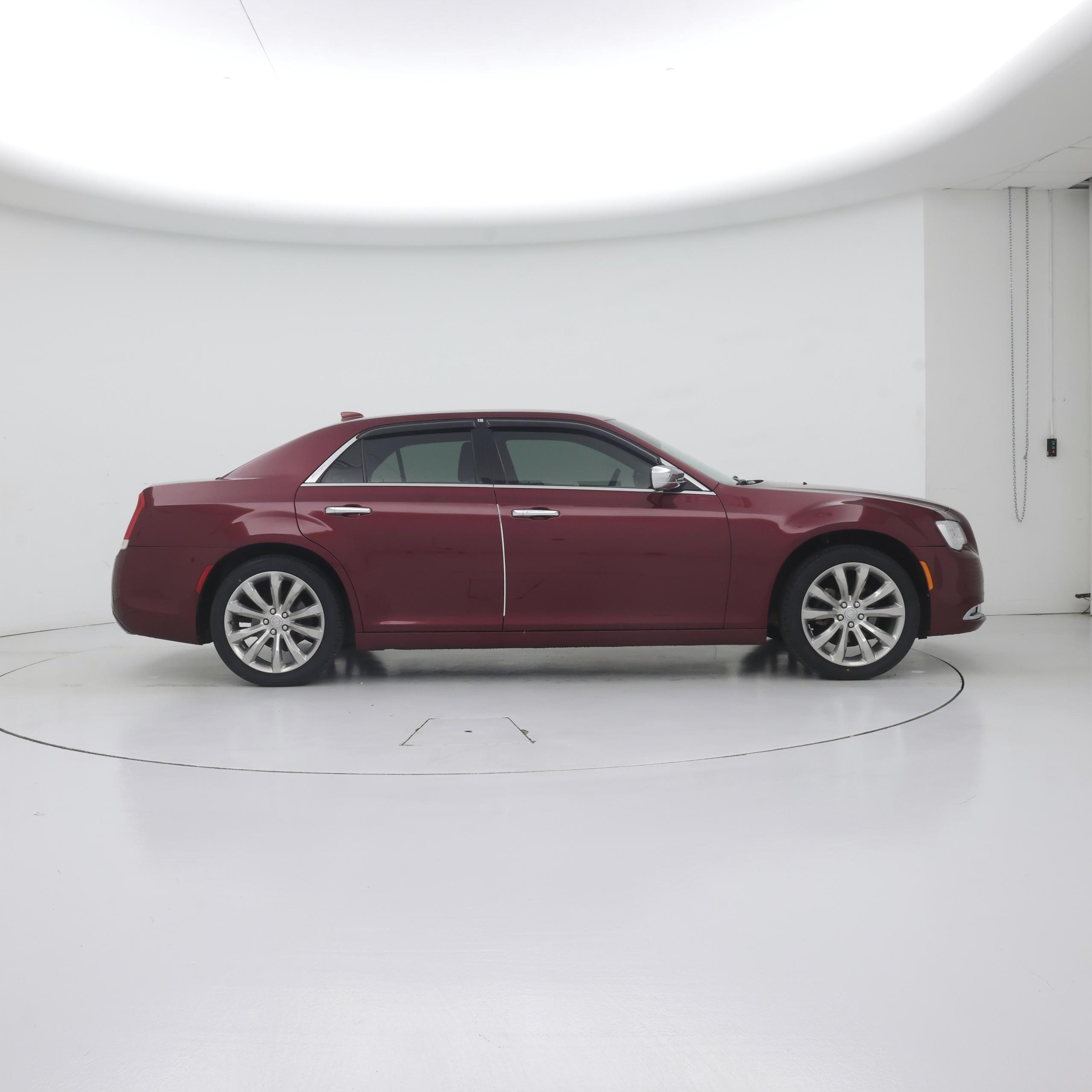 Thumbnail: 2018 Chrysler 300 - 7