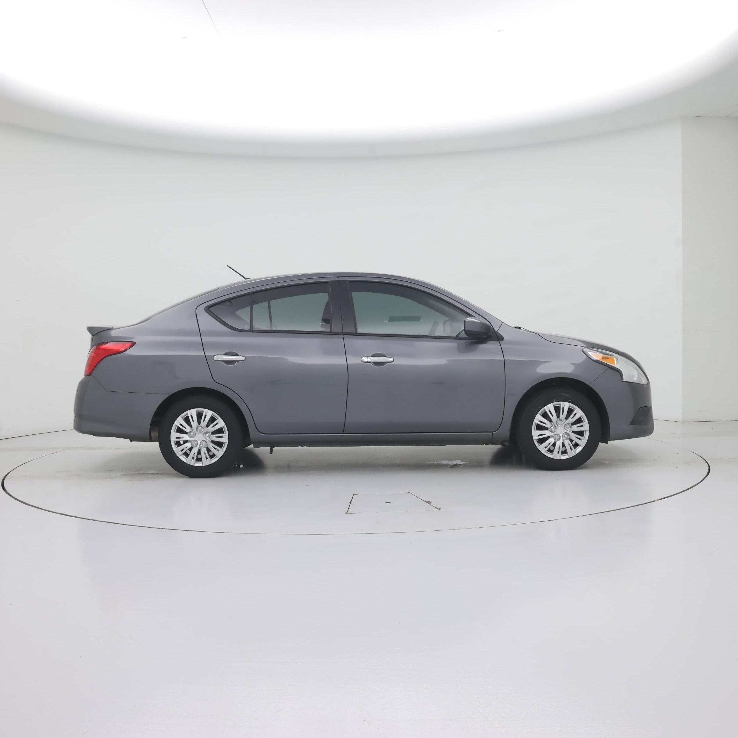 Thumbnail: 2019 Nissan Versa - 7