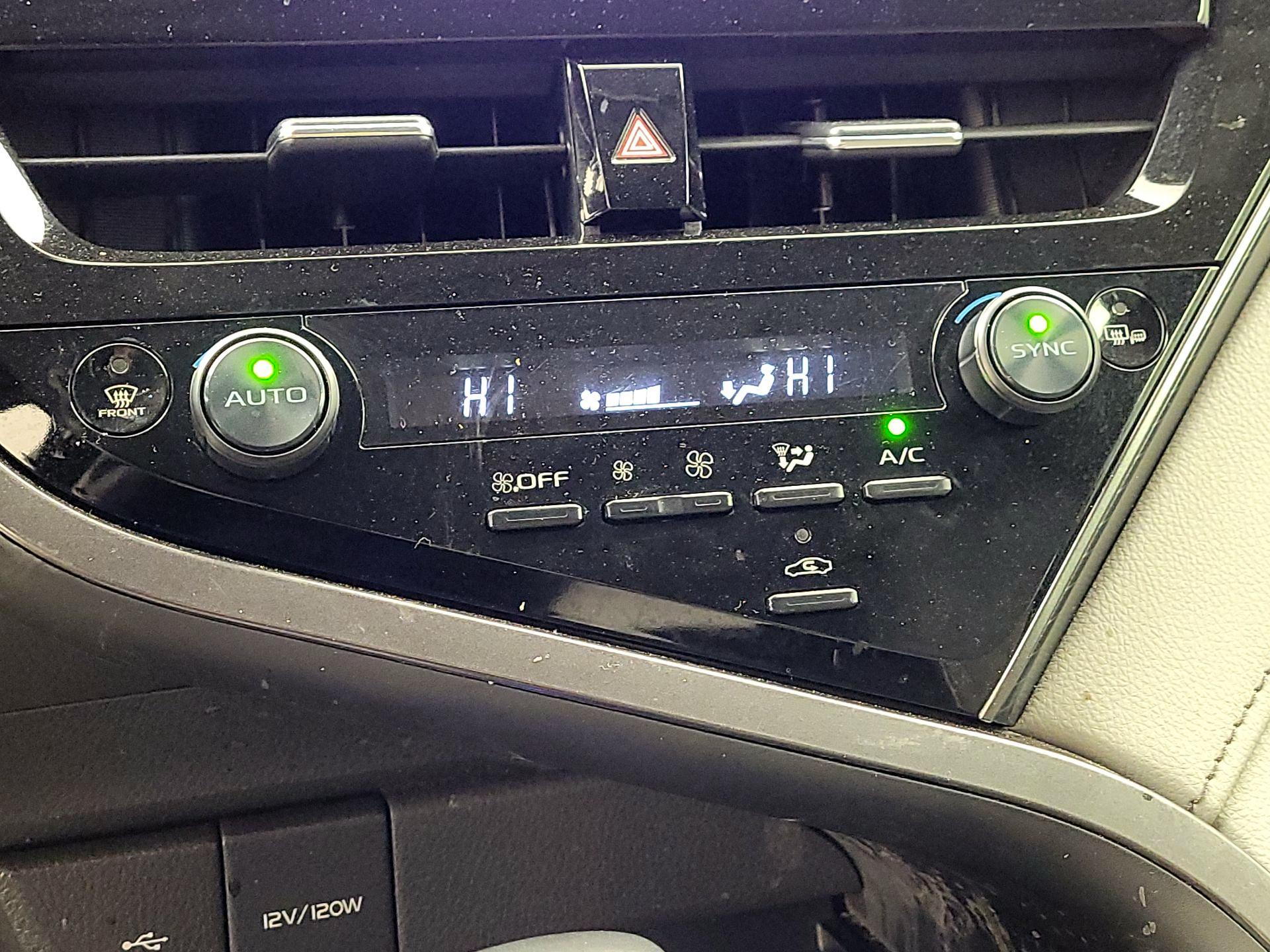 Thumbnail: 2024 Toyota Camry - 16