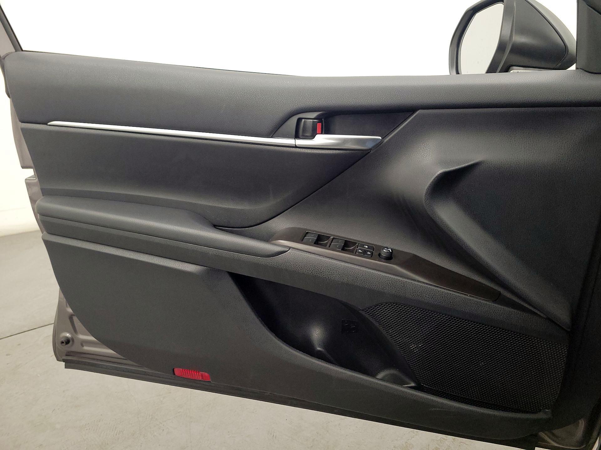 Thumbnail: 2024 Toyota Camry - 12