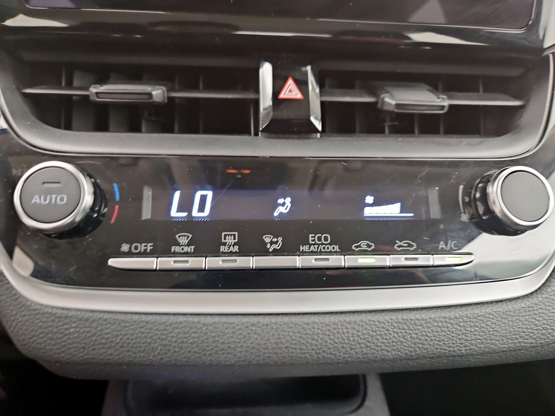 Thumbnail: 2024 Toyota Corolla - 16