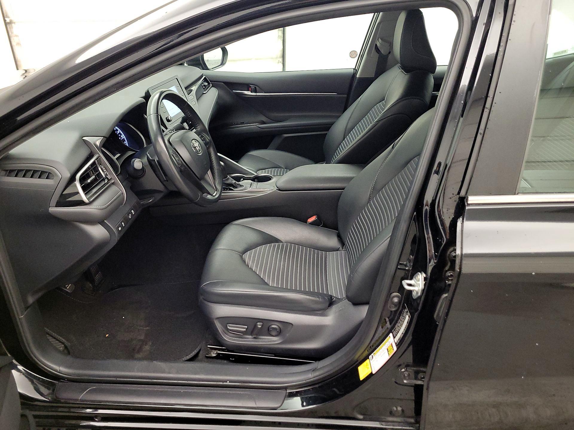 Thumbnail: 2024 Toyota Camry - 11