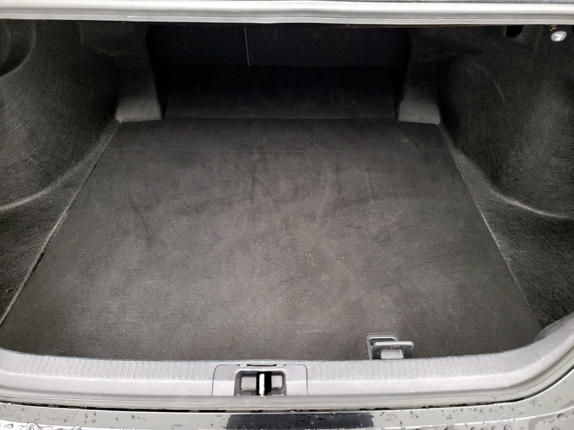 Thumbnail: 2024 Toyota Camry - 16