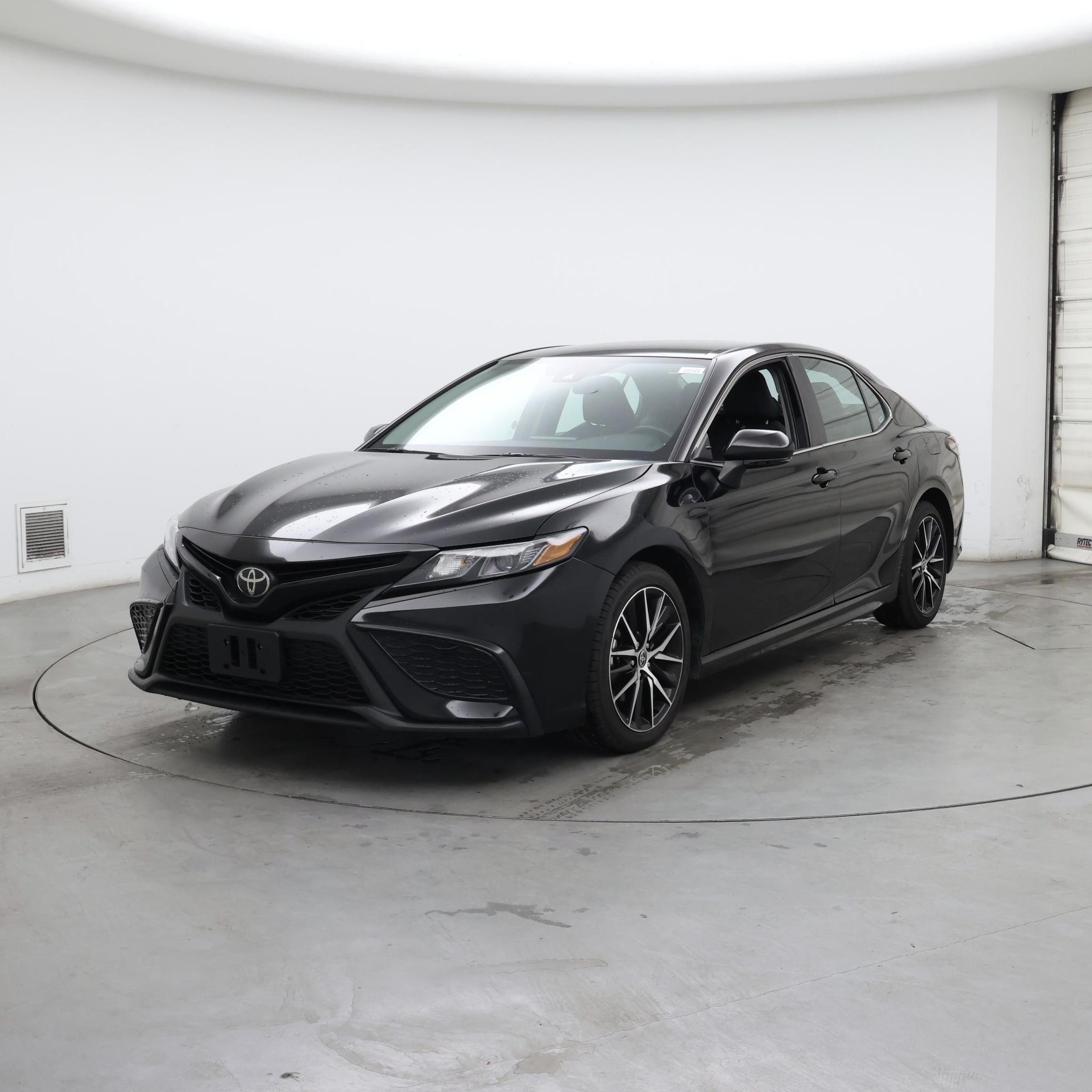 Thumbnail: 2024 Toyota Camry - 4