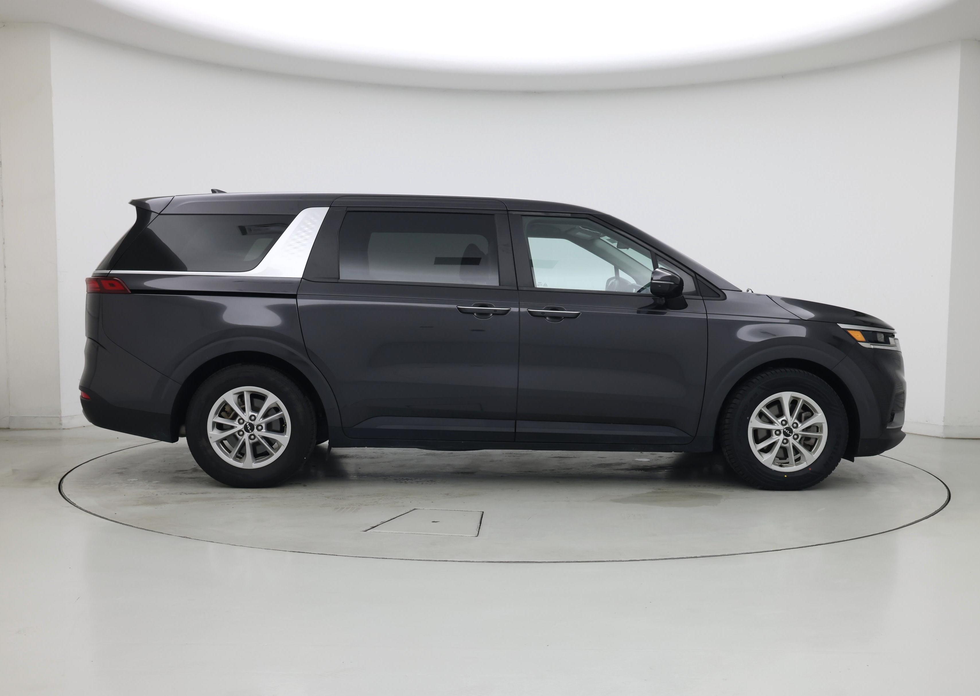 Thumbnail: 2024 Kia Carnival - 7