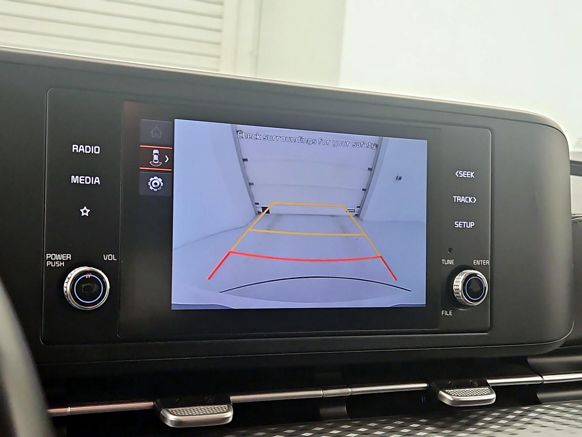 Thumbnail: 2024 Kia Carnival - 14