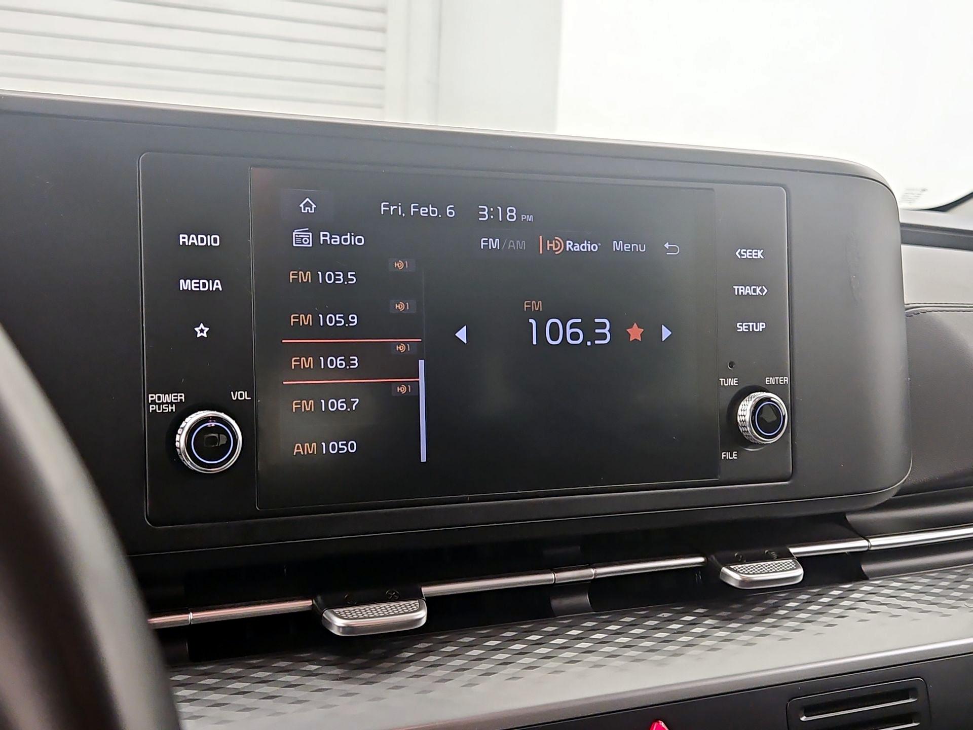 Thumbnail: 2024 Kia Carnival - 15