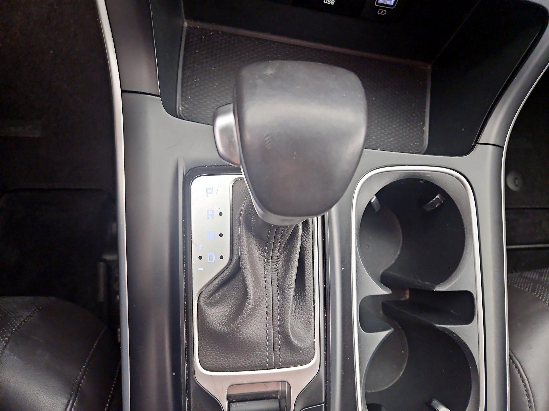 Thumbnail: 2024 Kia Carnival - 17