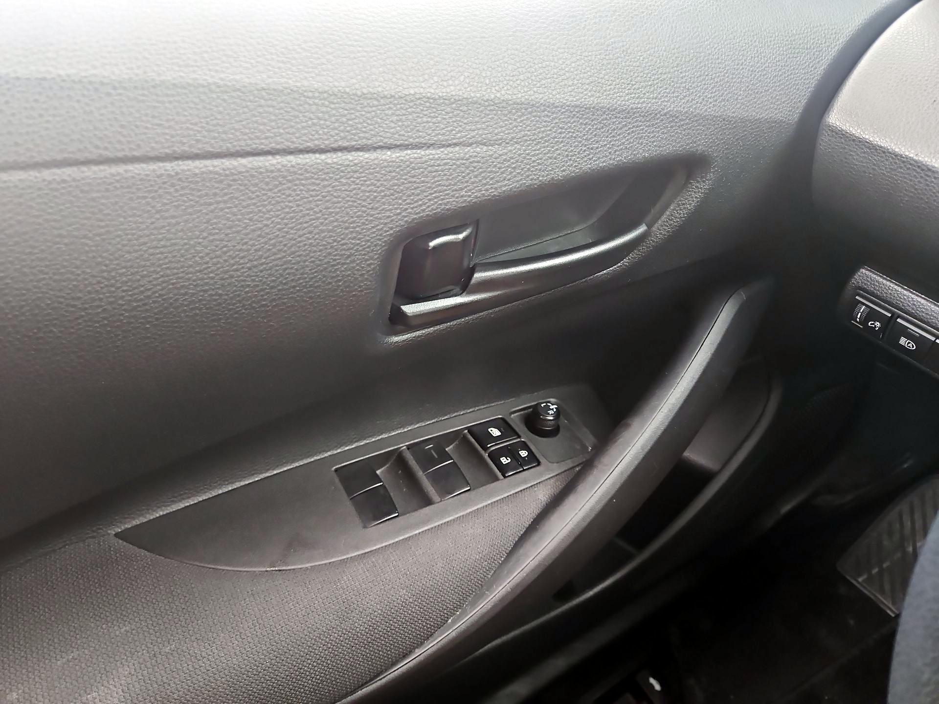 Thumbnail: 2024 Toyota Corolla - 12