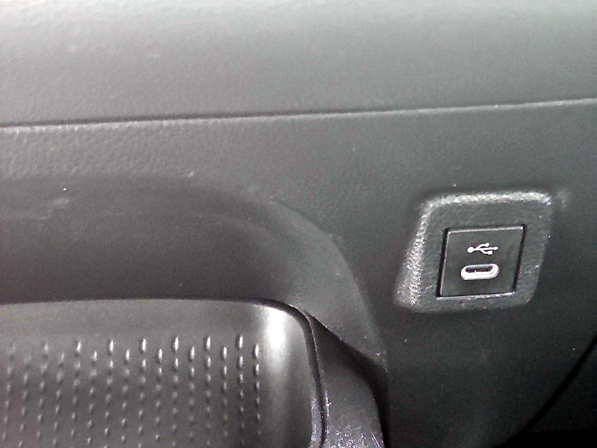 Thumbnail: 2024 Toyota Corolla - 19