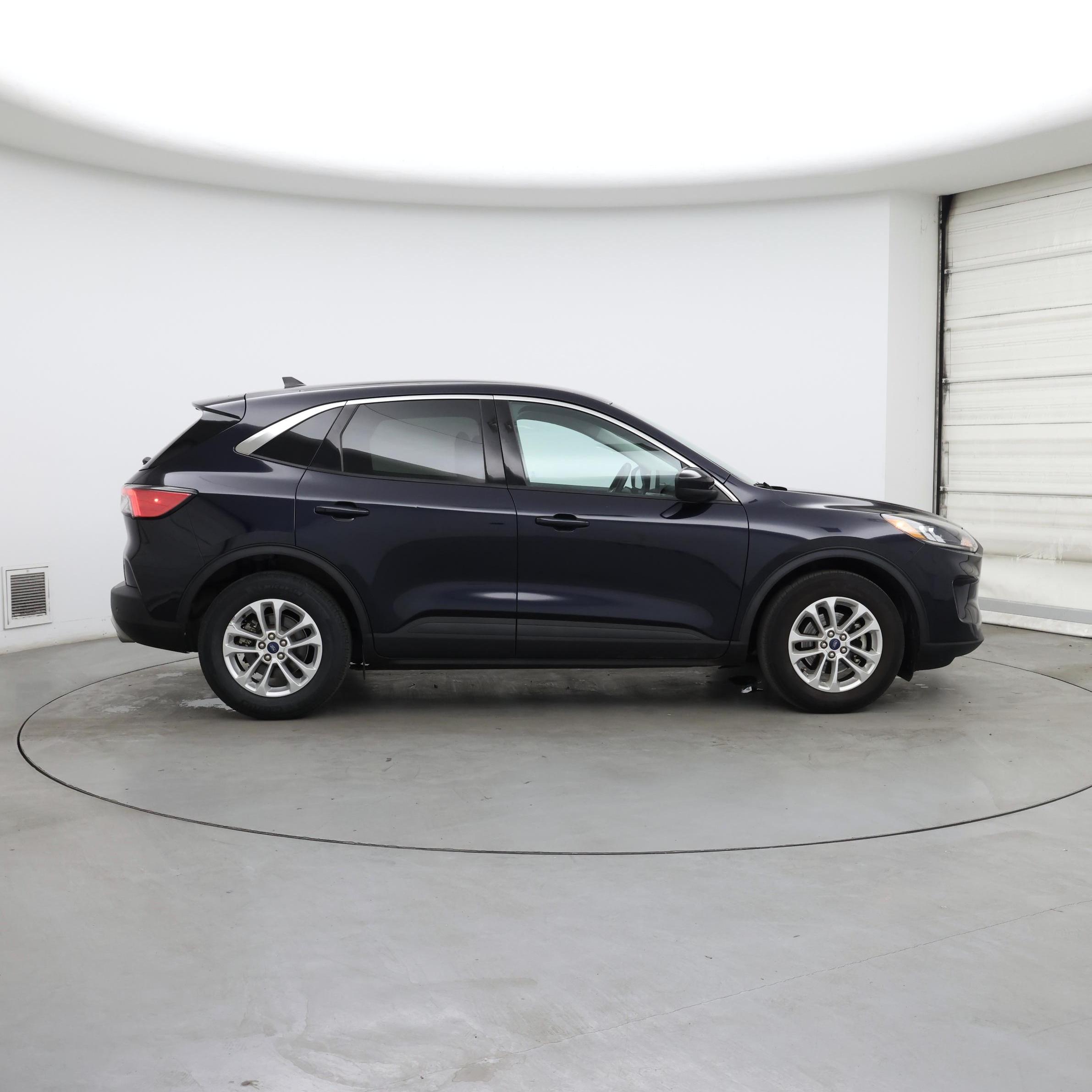 Thumbnail: 2021 Ford Escape - 7