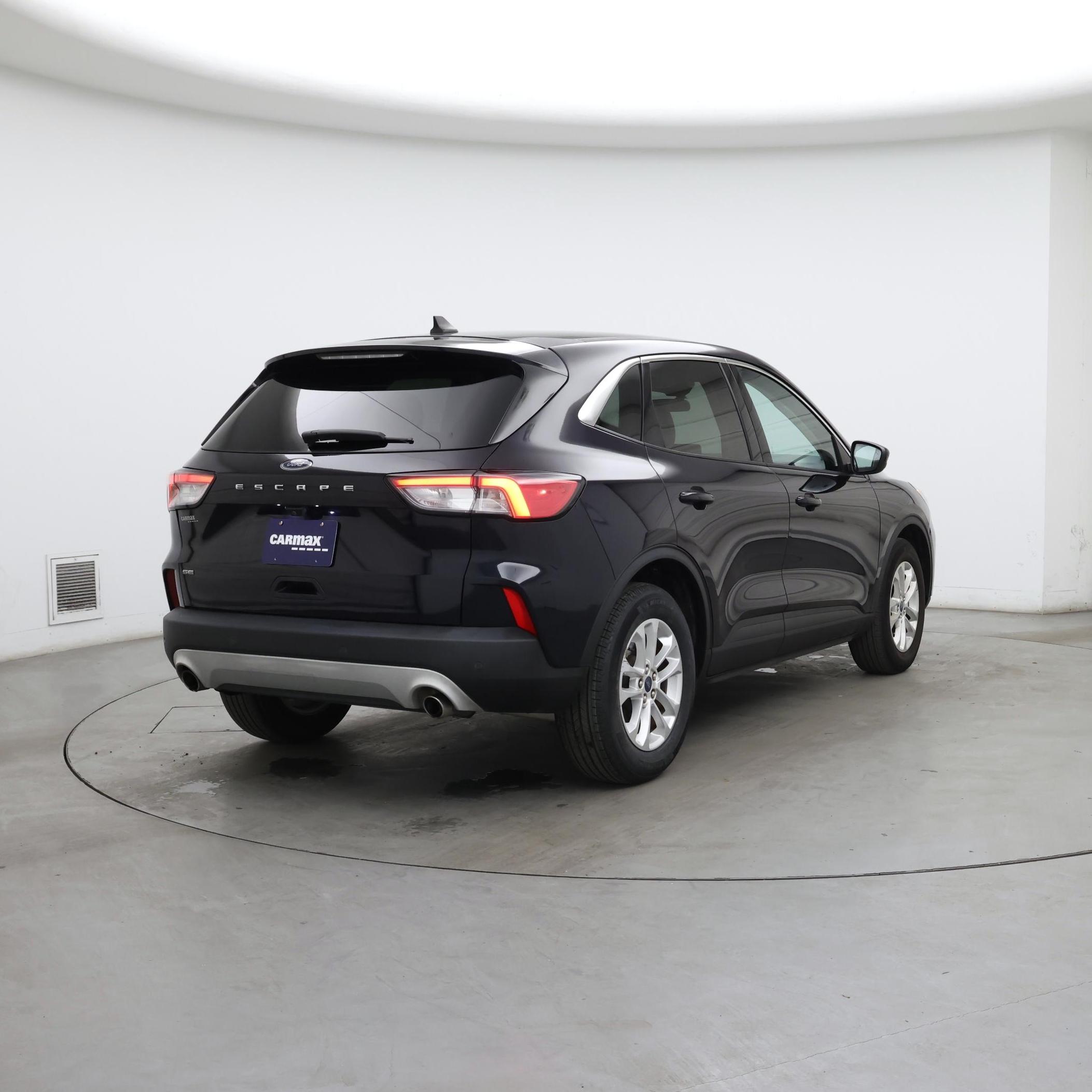 Thumbnail: 2021 Ford Escape - 8