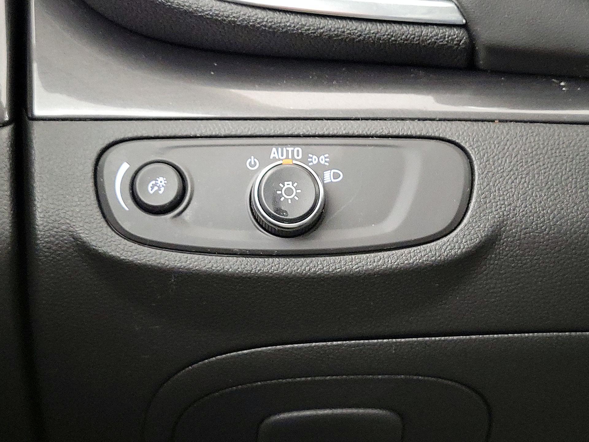 Thumbnail: 2021 Buick Encore - 13