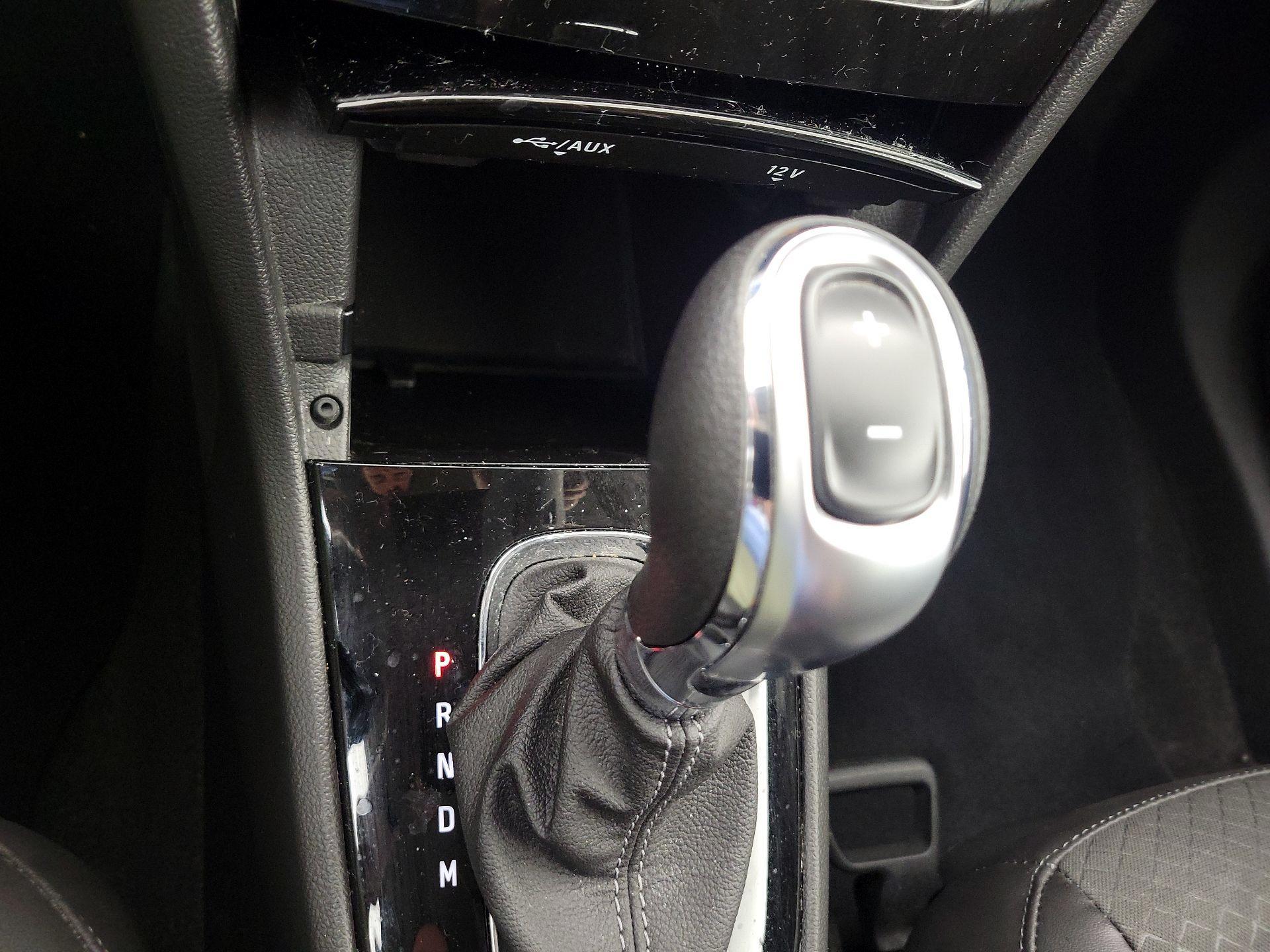 Thumbnail: 2021 Buick Encore - 17