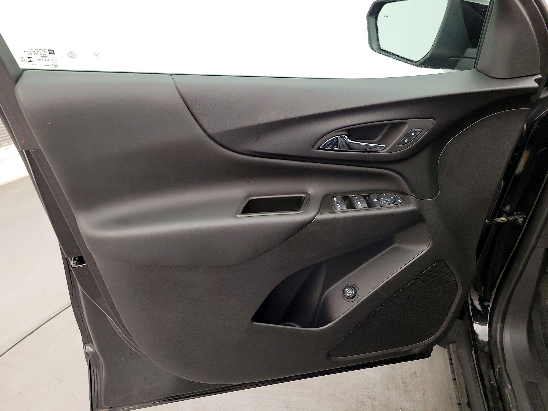 Thumbnail: 2024 Chevrolet Equinox - 12