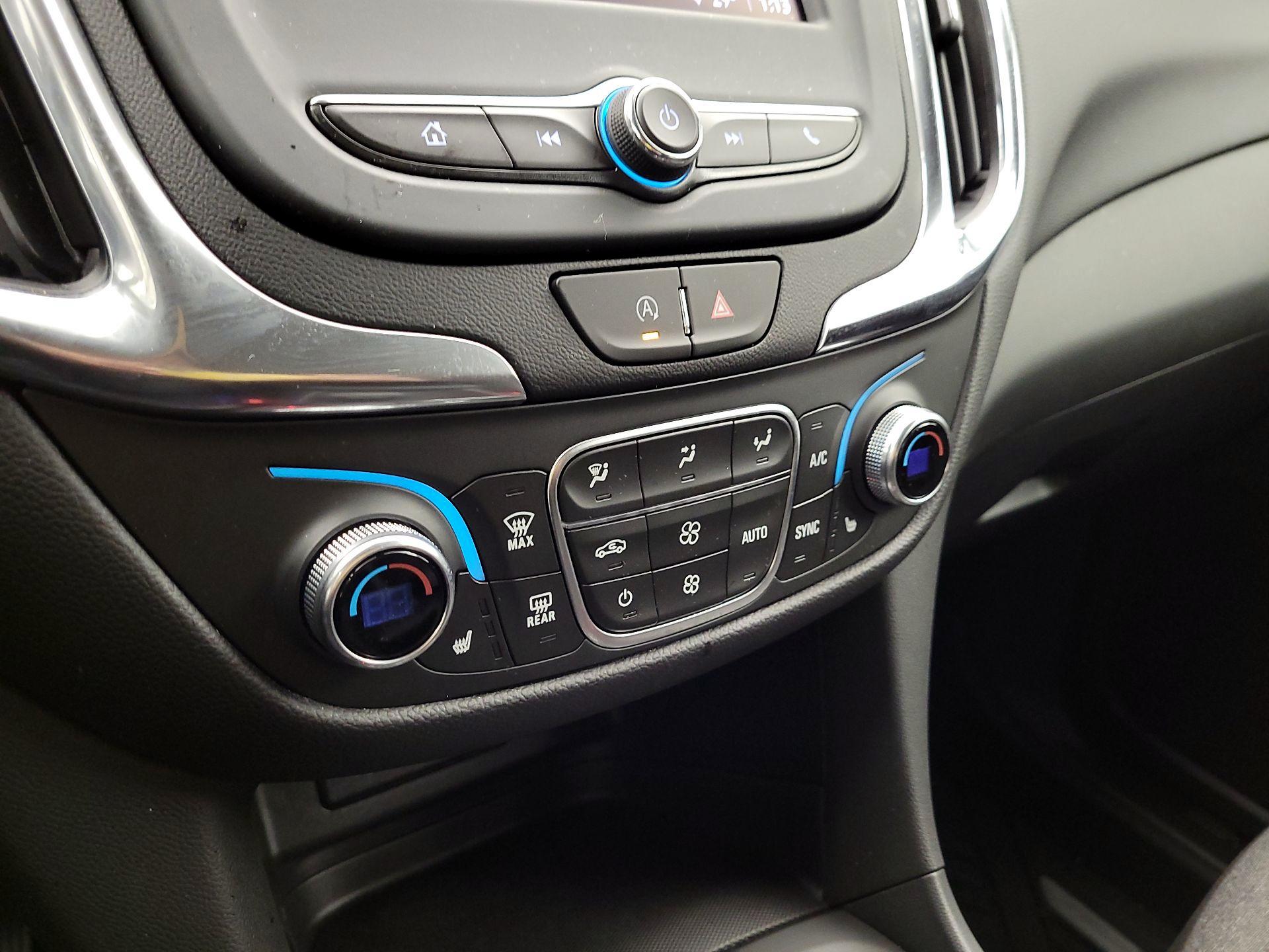 Thumbnail: 2024 Chevrolet Equinox - 16