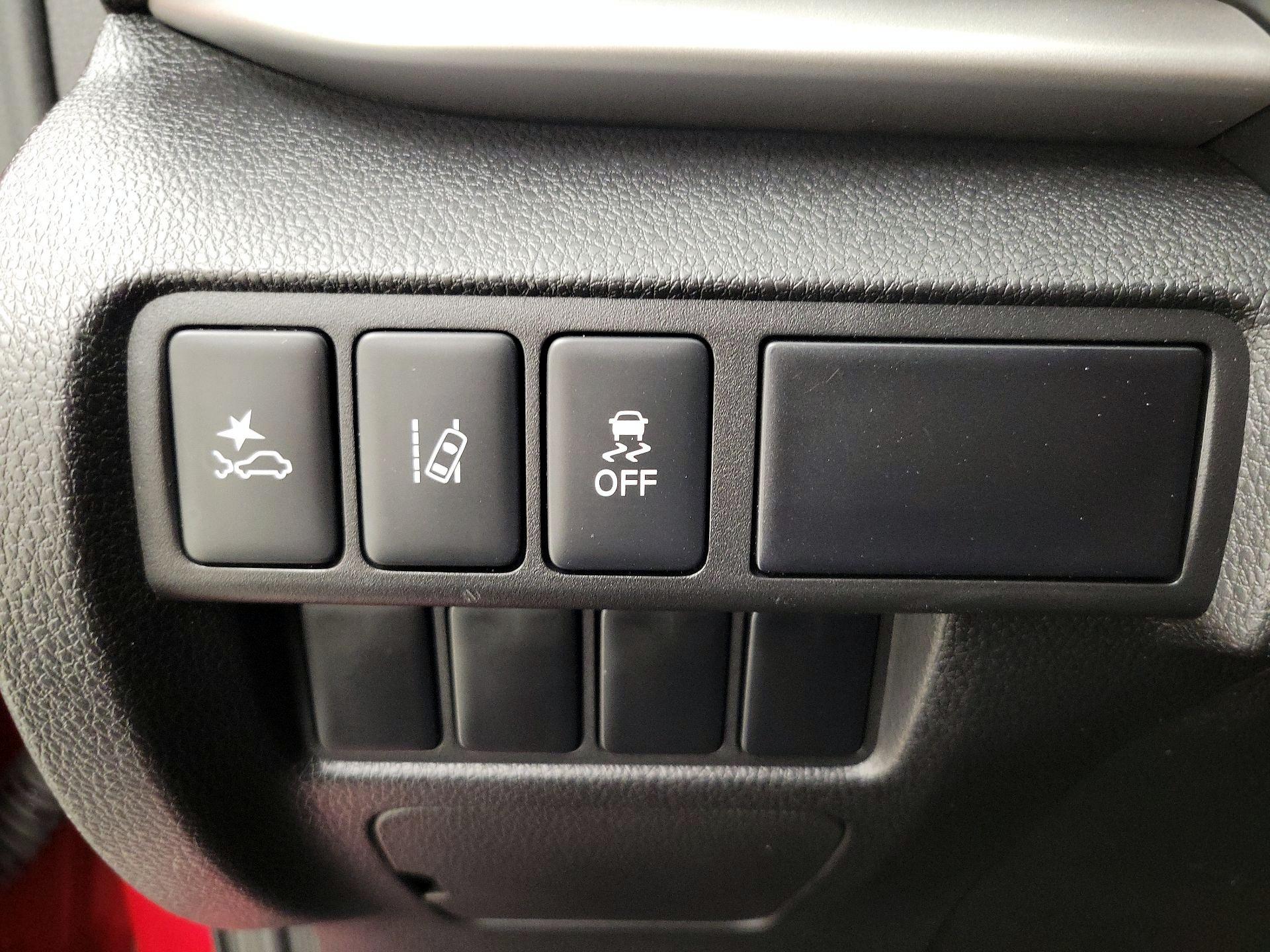 Thumbnail: 2024 Mitsubishi Eclipse Cross - 13