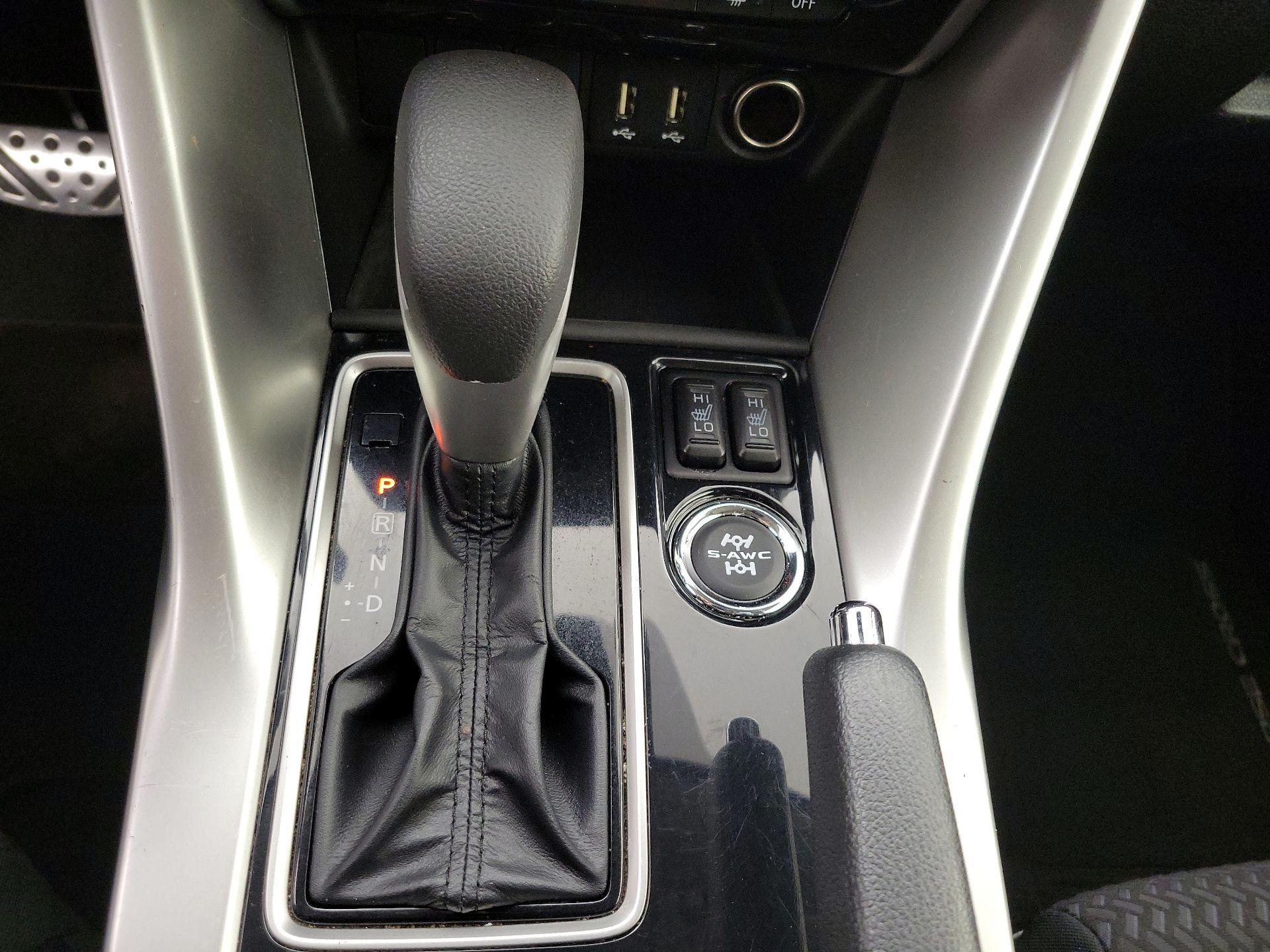 Thumbnail: 2024 Mitsubishi Eclipse Cross - 17