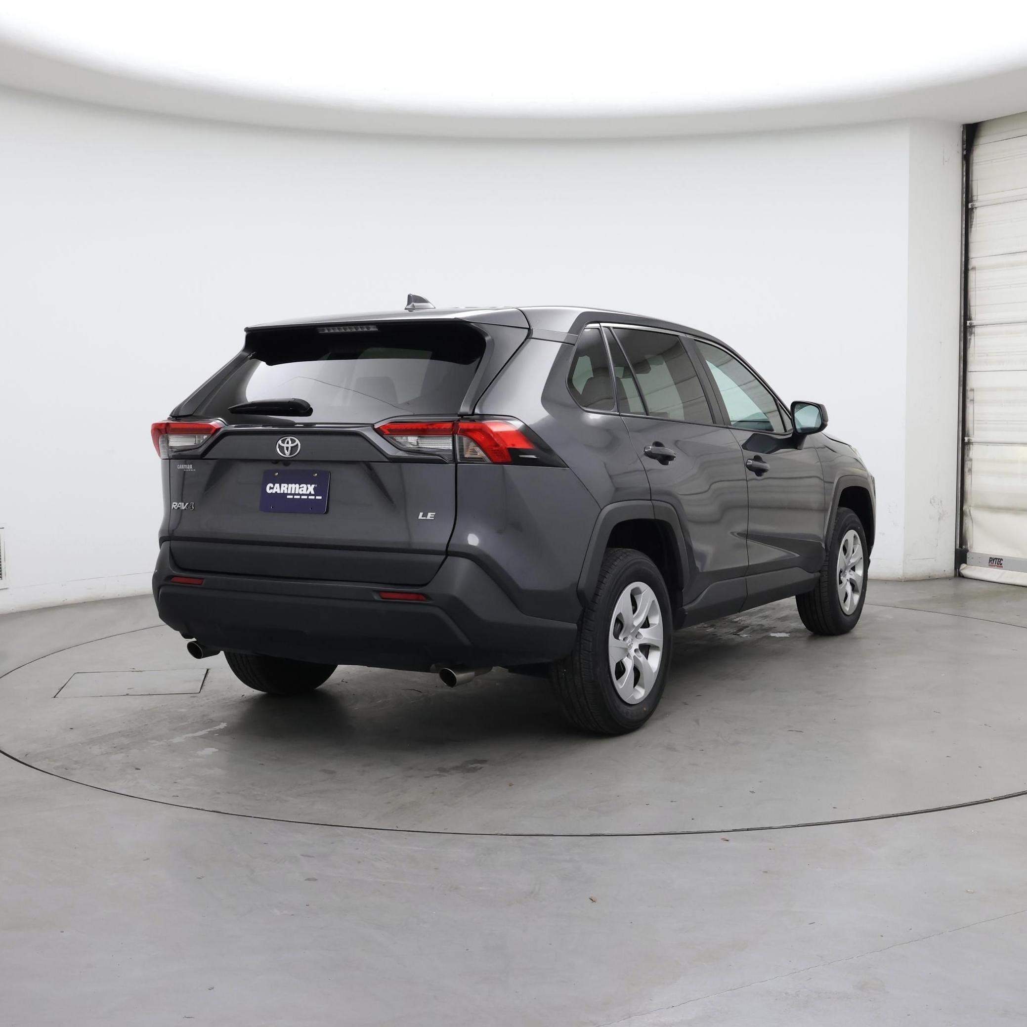 Thumbnail: 2024 Toyota RAV4 - 8