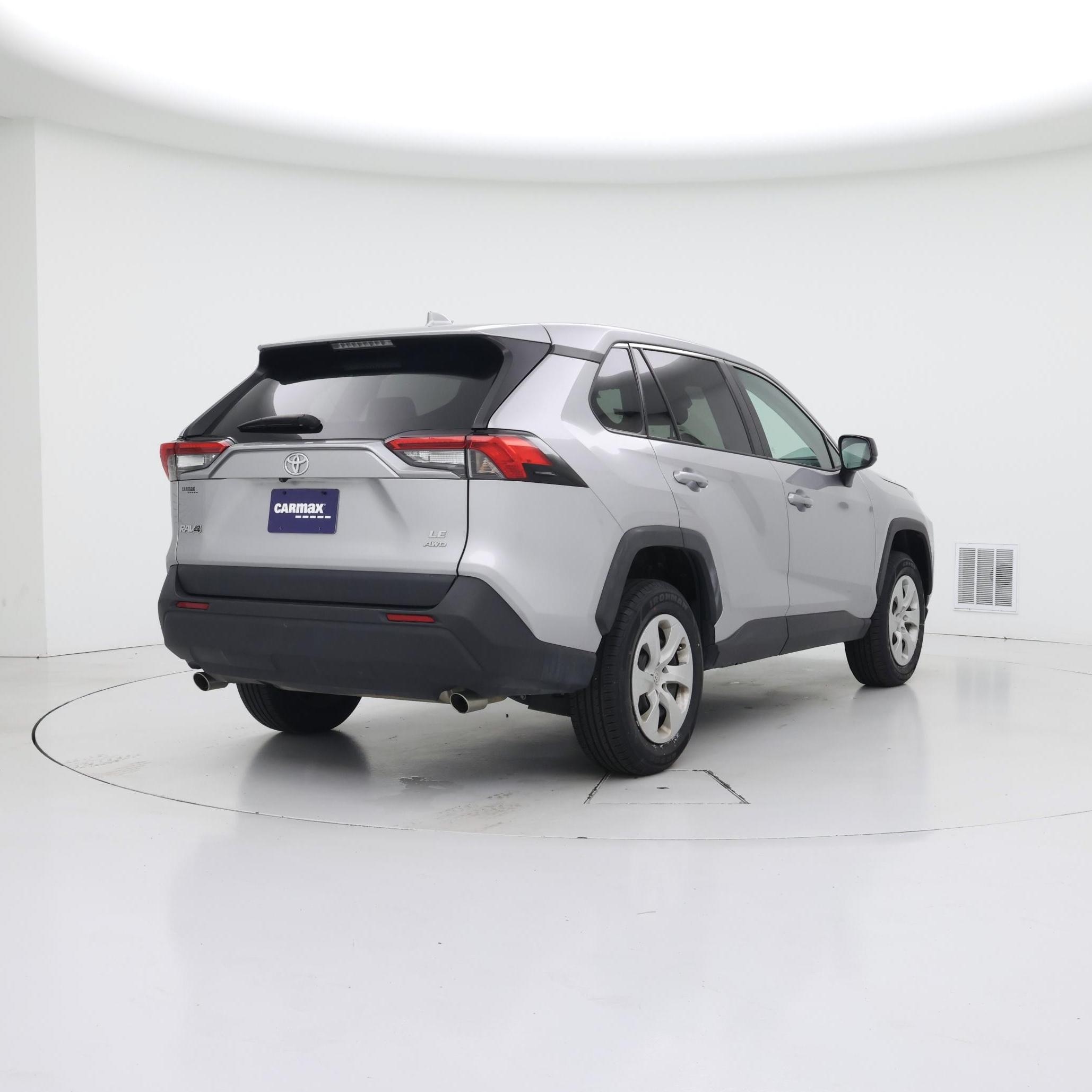 Thumbnail: 2024 Toyota RAV4 - 8