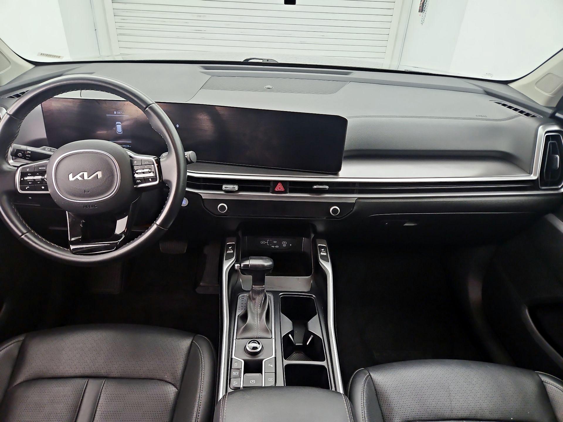 Thumbnail: 2024 Kia Sorento - 9