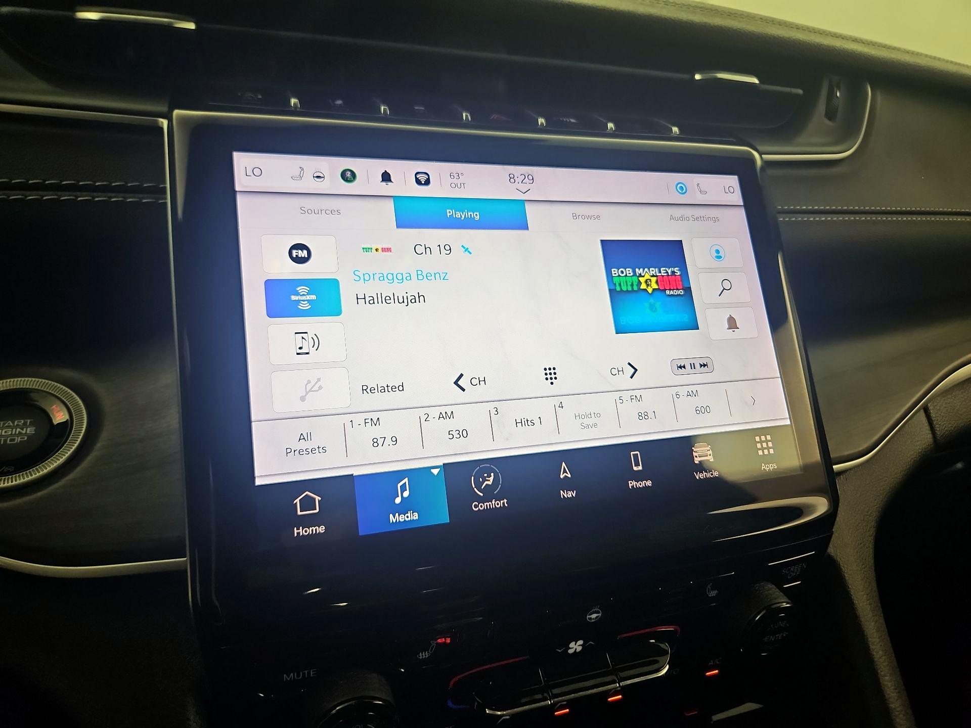 Thumbnail: 2023 Jeep Grand Cherokee L - 16